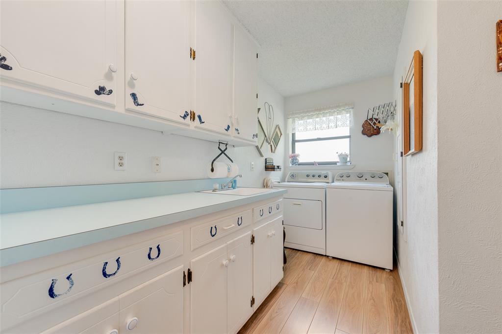 Dublin, Texas, 76446, United States, 3 Bedrooms Bedrooms, ,3 BathroomsBathrooms,Residential,For Sale,1977639