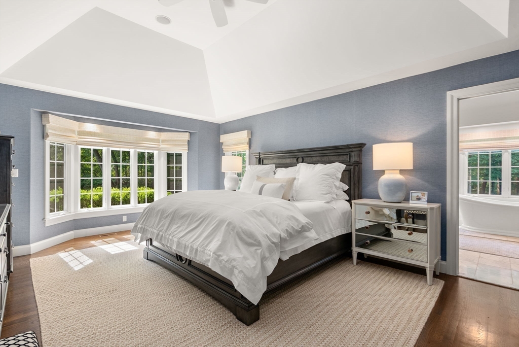 Southborough, Massachusetts, 01772, United States, 4 Bedrooms Bedrooms, ,5 BathroomsBathrooms,Residential,For Sale,2000512