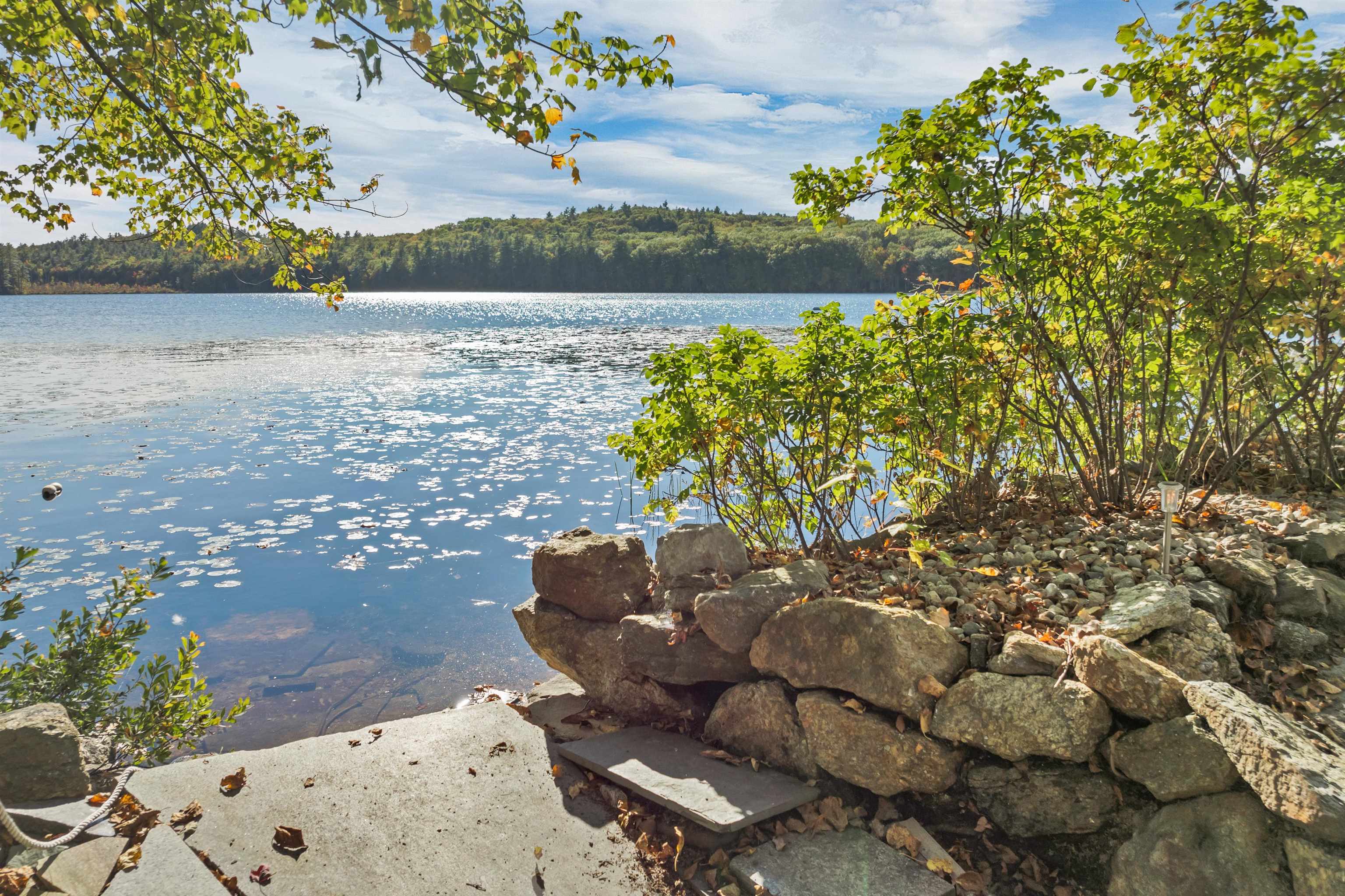 Dunbarton, New Hampshire, 03046, United States, 3 Bedrooms Bedrooms, ,2 BathroomsBathrooms,Residential,For Sale,1989464
