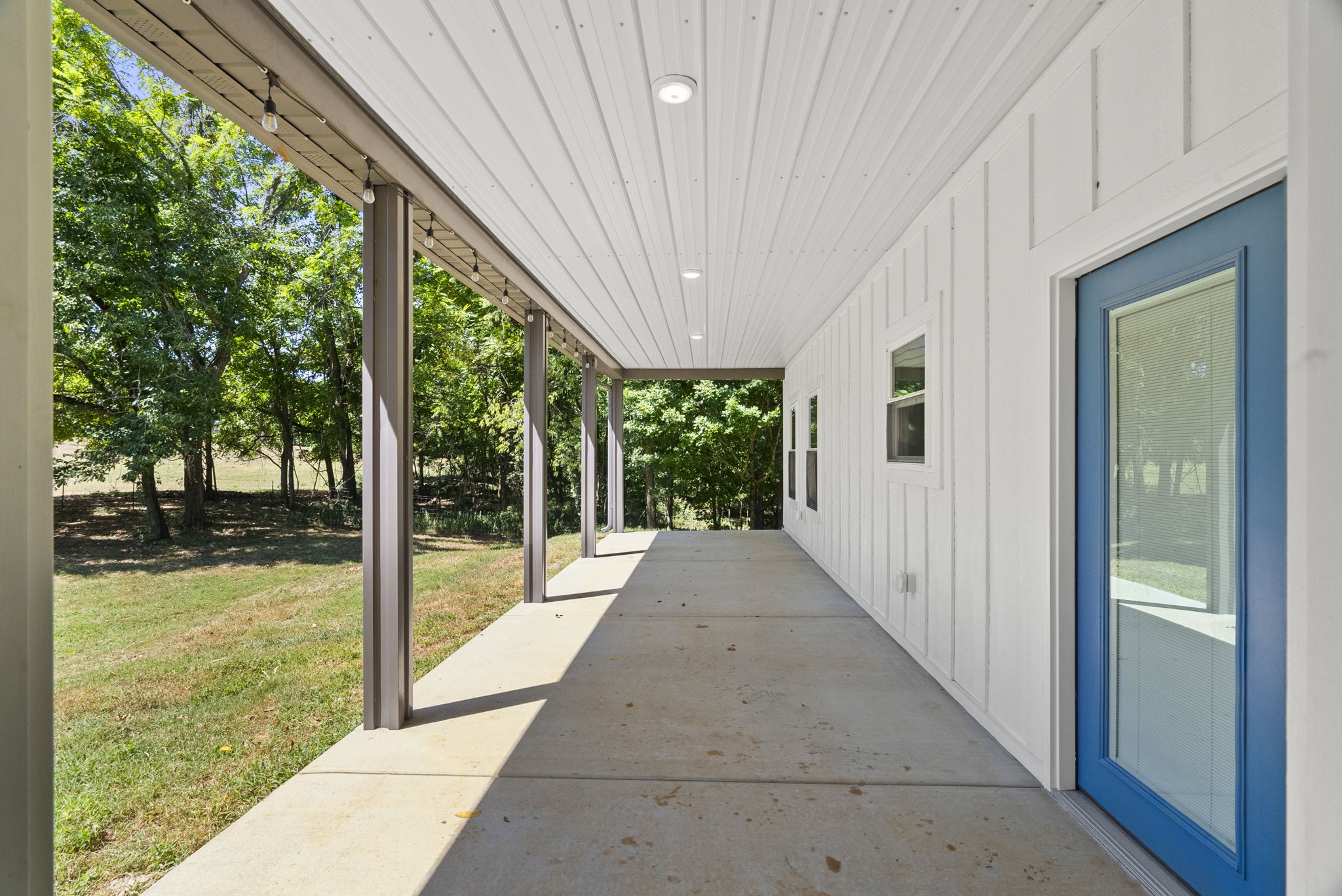 Cedar Hill, Tennessee, 37032, United States, 3 Bedrooms Bedrooms, ,2 BathroomsBathrooms,Residential,For Sale,1981088