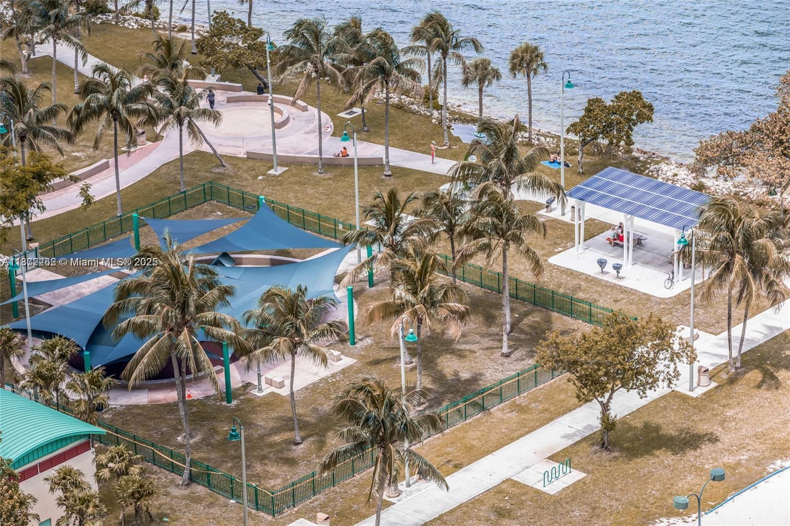 Miami, Florida, 33132, United States, 2 Bedrooms Bedrooms, ,2 BathroomsBathrooms,Residential,For Sale,1940713