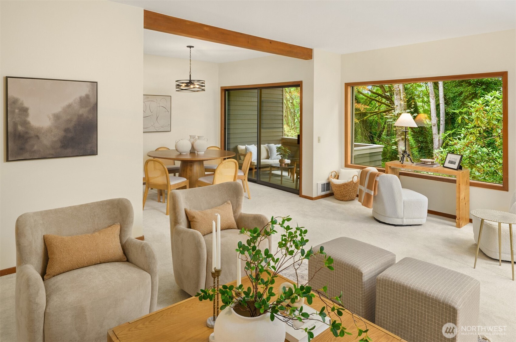 Seattle, Washington, 98109, United States, 2 Bedrooms Bedrooms, ,1 BathroomBathrooms,Residential,For Sale,1903752