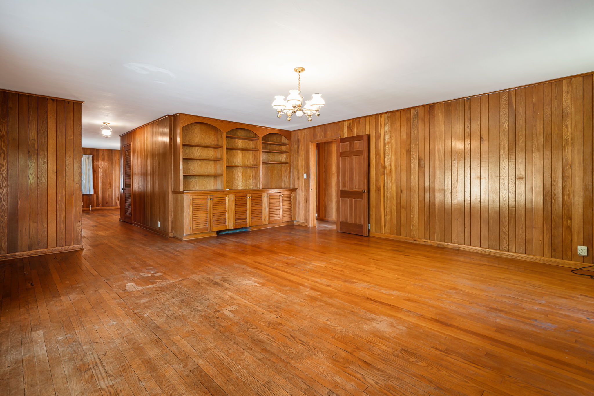 Mars Hill, North Carolina, 28754, United States, 5 Bedrooms Bedrooms, ,3 BathroomsBathrooms,Residential,For Sale,2049468