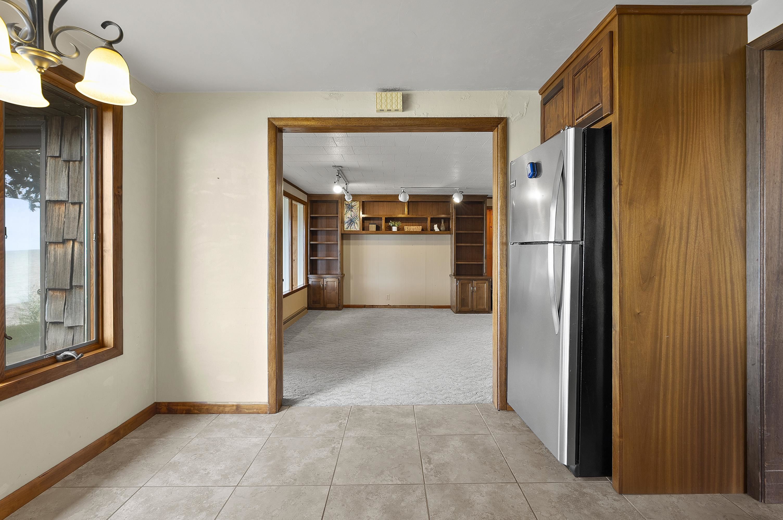 LUXEMBURG, Wisconsin, 54217, United States, 2 Bedrooms Bedrooms, ,2 BathroomsBathrooms,Residential,For Sale,1948944