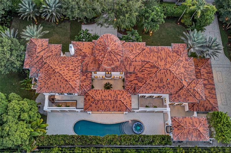 Miami, Florida, 33143, United States, 8 Bedrooms Bedrooms, ,10 BathroomsBathrooms,Residential,For Sale,1989350