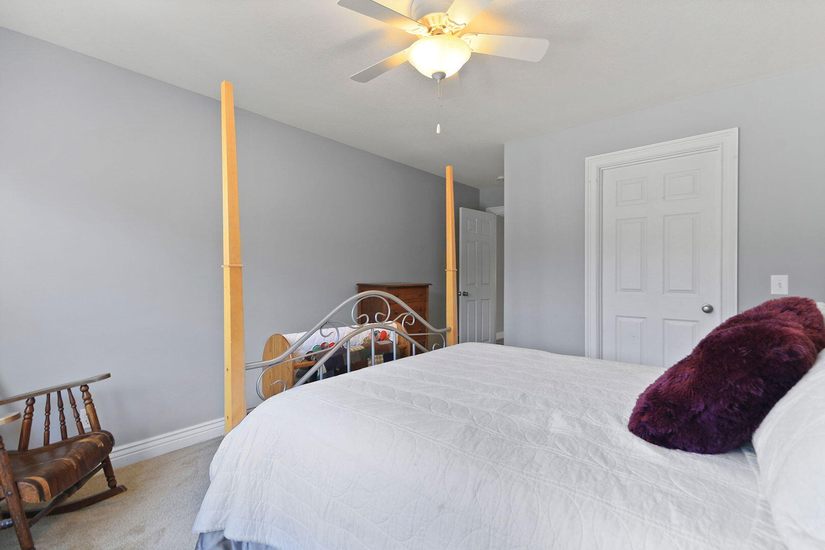 COLUMBIA, Missouri, 65203, United States, 5 Bedrooms Bedrooms, ,4 BathroomsBathrooms,Residential,For Sale,1983136