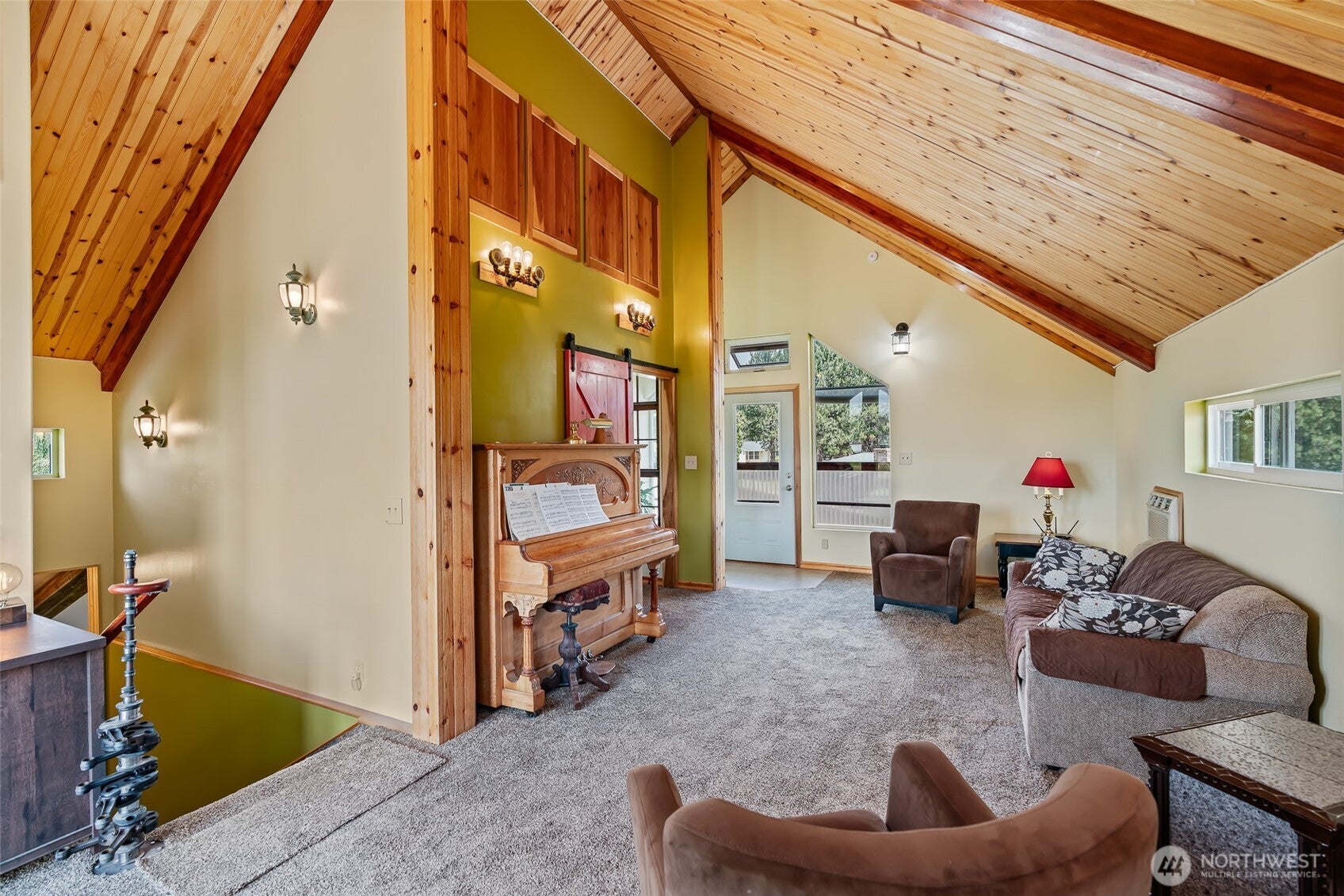 Ellensburg, Washington, 98926, United States, 3 Bedrooms Bedrooms, ,1 BathroomBathrooms,Residential,For Sale,1902528