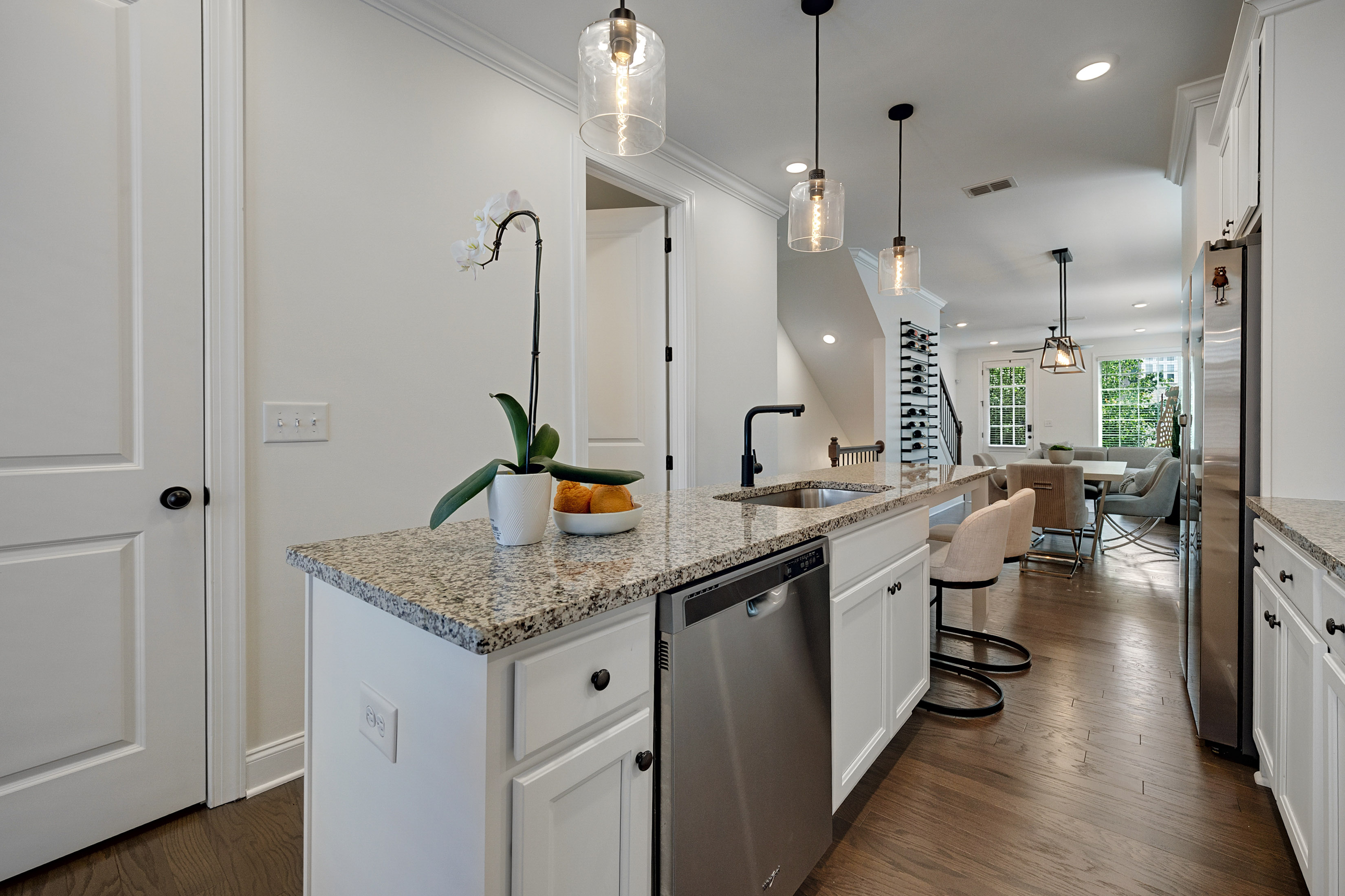  Beautifully Upgraded End Unit Townhome in the Heart of Vinings - 物件實景