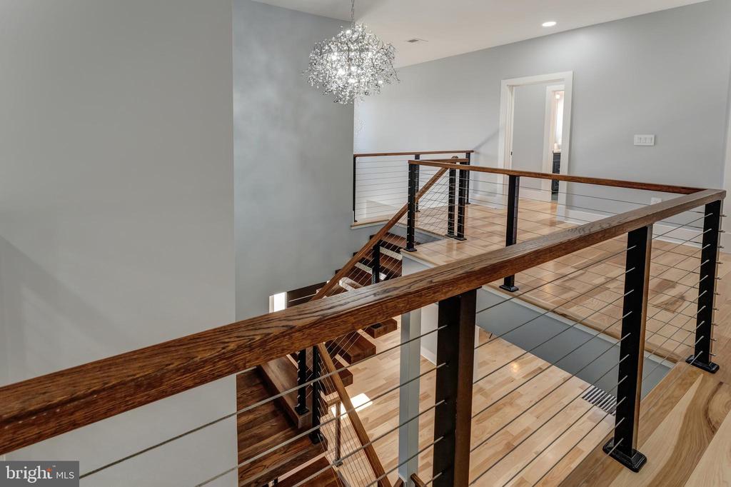Herndon, Virginia, 20170, United States, 6 Bedrooms Bedrooms, ,6 BathroomsBathrooms,Residential,For Sale,1941281