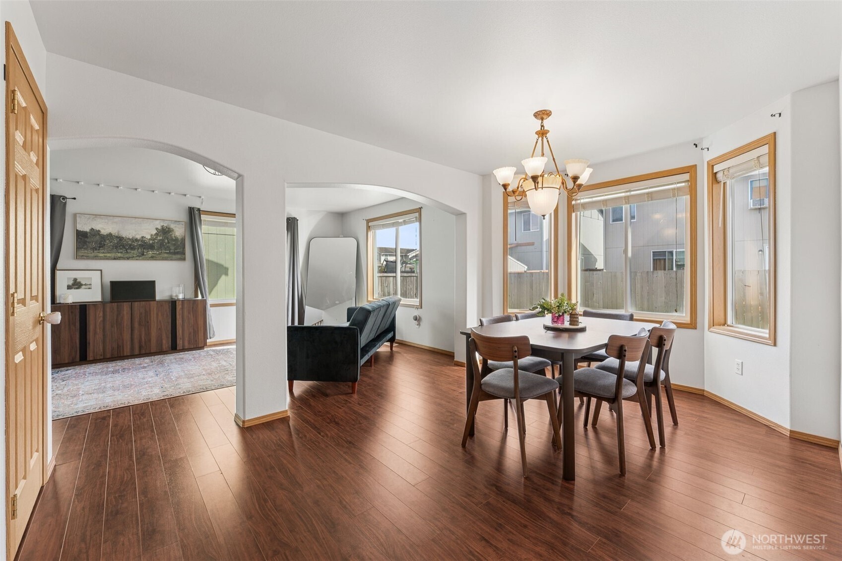 Tacoma, Washington, 98445, United States, 3 Bedrooms Bedrooms, ,2 BathroomsBathrooms,Residential,For Sale,1976537