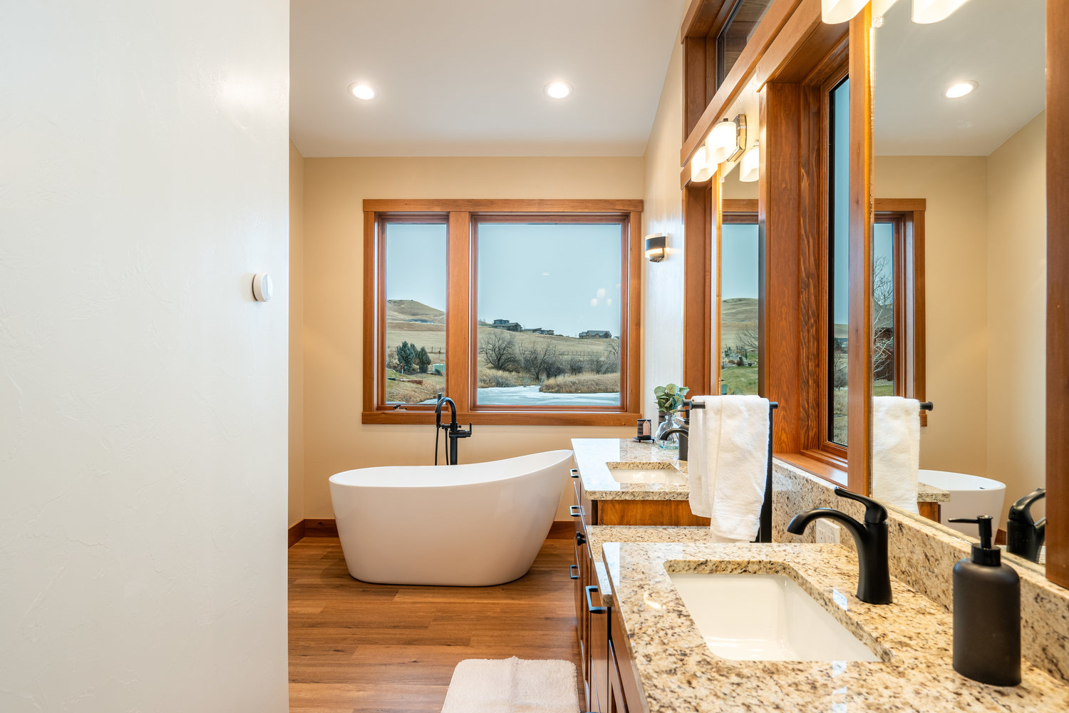 Sheridan, Wyoming, 82801, United States, 4 Bedrooms Bedrooms, ,4 BathroomsBathrooms,Residential,For Sale,1984212