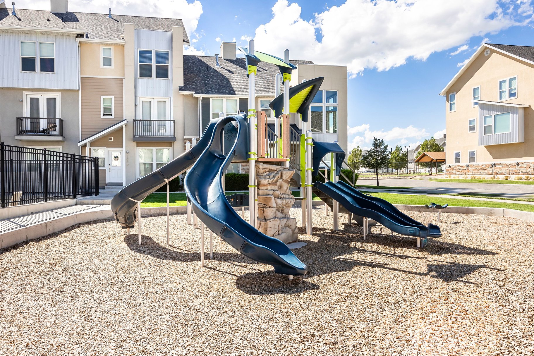  Three-Bedroom Soho Floor Plan at The Ridge at Spanish Fork - 物件實景