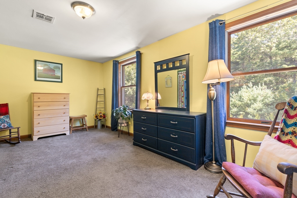 Middleboro, Massachusetts, 02346, United States, 4 Bedrooms Bedrooms, ,2 BathroomsBathrooms,Residential,For Sale,1938573