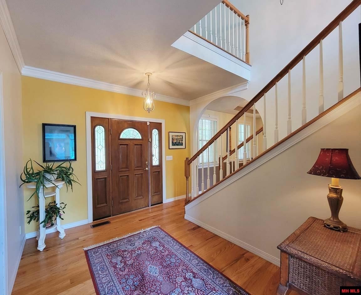 Mountain Home, Arkansas, 72653, United States, 4 Bedrooms Bedrooms, ,5 BathroomsBathrooms,Residential,For Sale,2018270