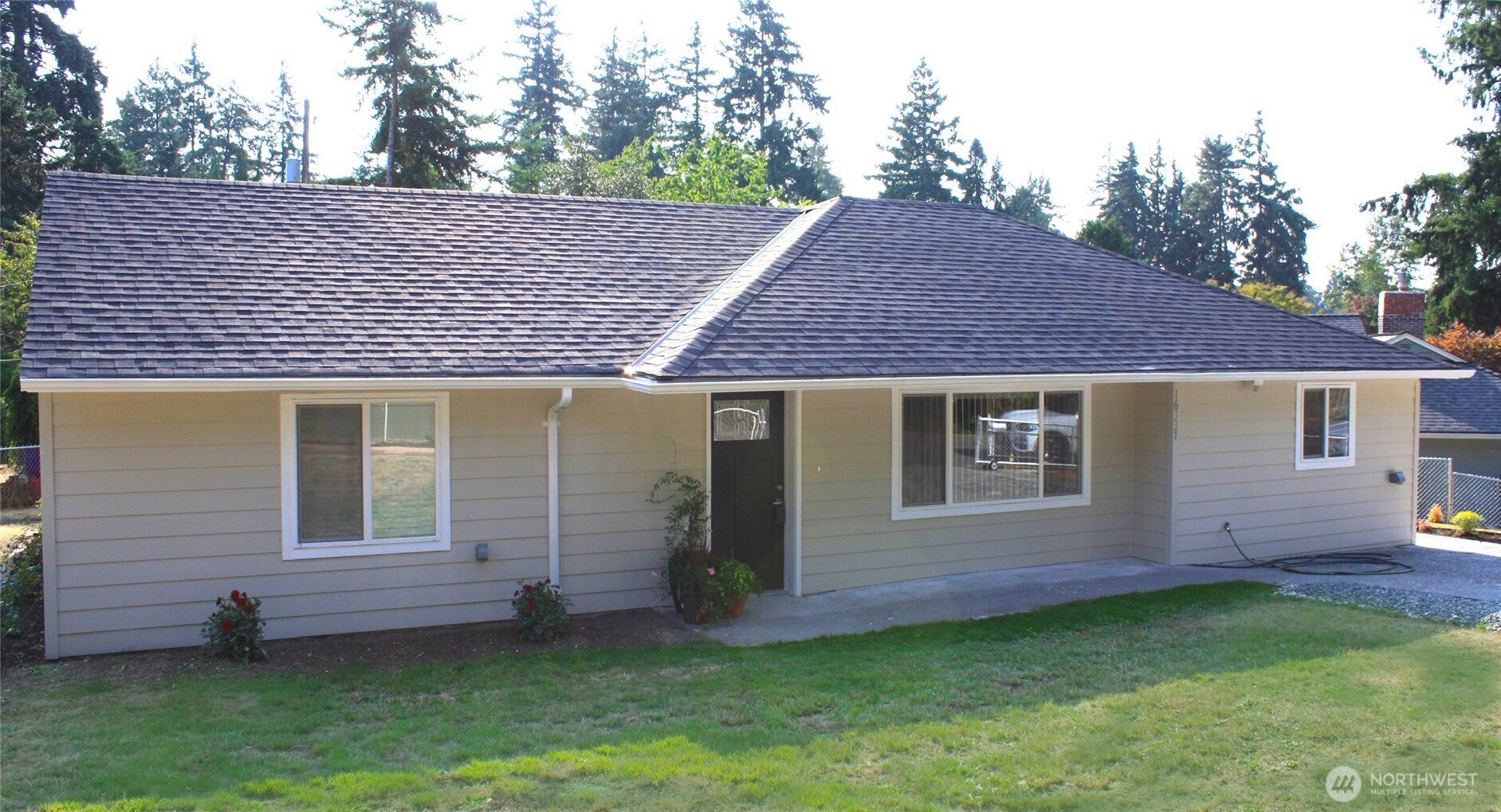 Shoreline, Washington, 98133, United States, 3 Bedrooms Bedrooms, ,2 BathroomsBathrooms,Residential,For Sale,1976952