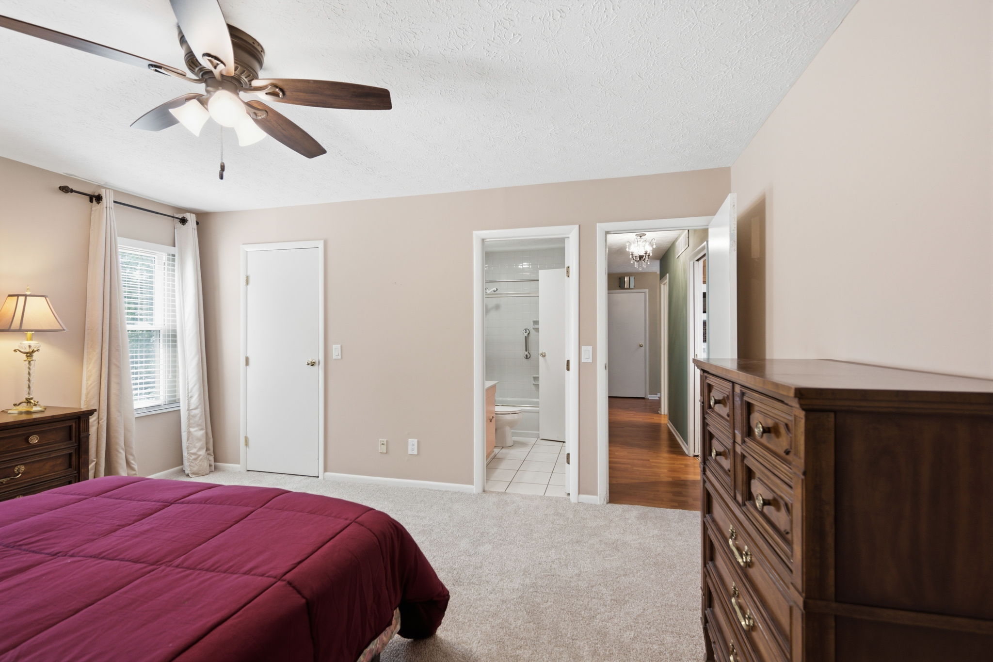  2 Boxwood Court, Cincinnati, OH 45246 - 物件實景
