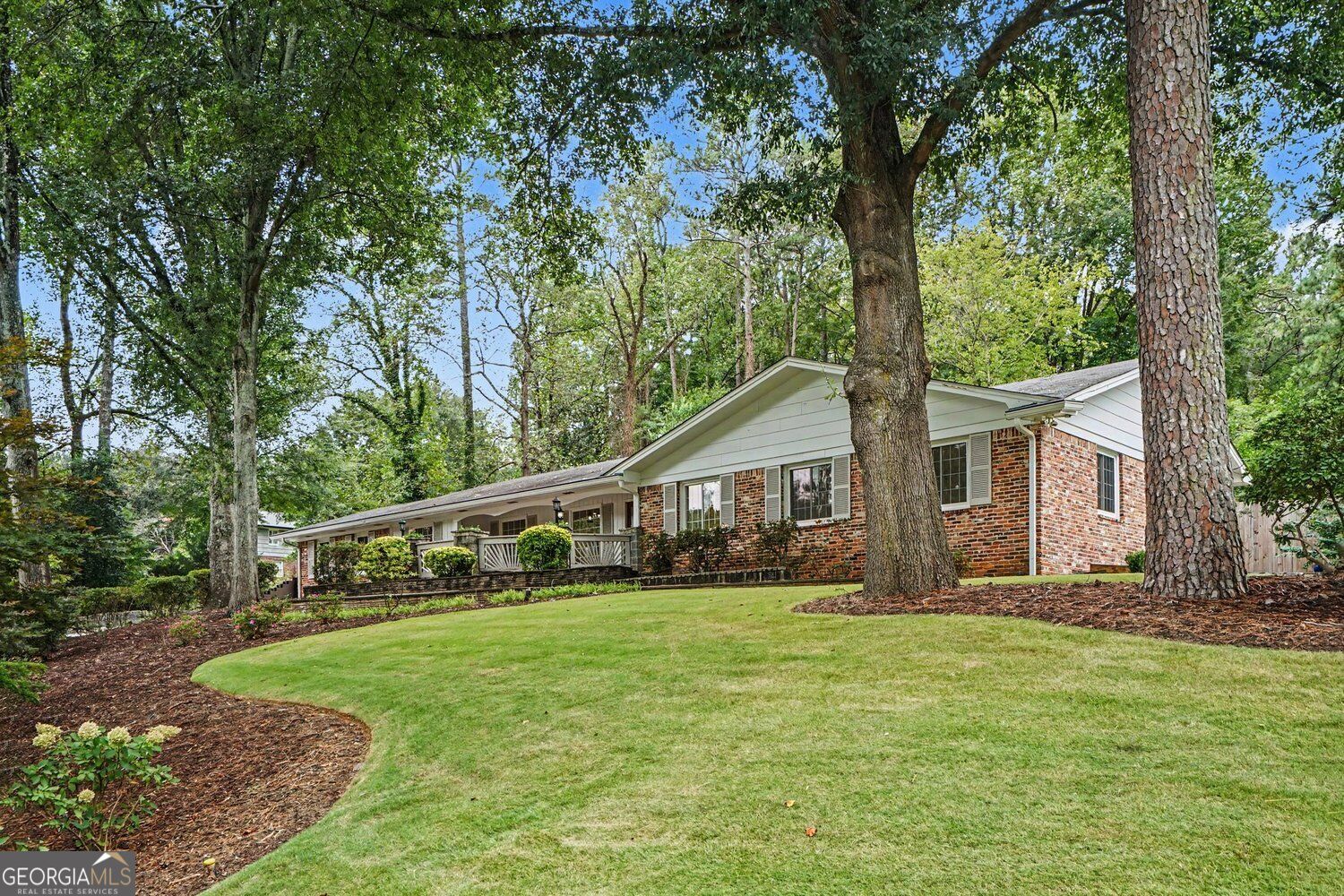 Leslie Dr, Atlanta, GA 30345