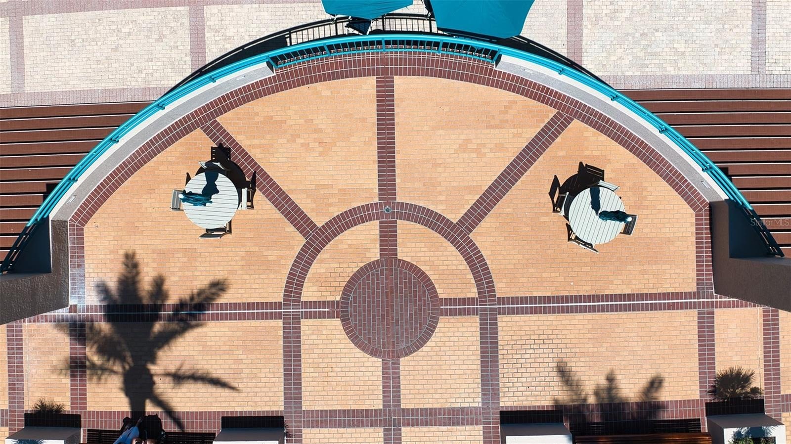 CLEARWATER BEACH, Florida, 33767, United States, 3 Bedrooms Bedrooms, ,3 BathroomsBathrooms,Residential,For Sale,1976506