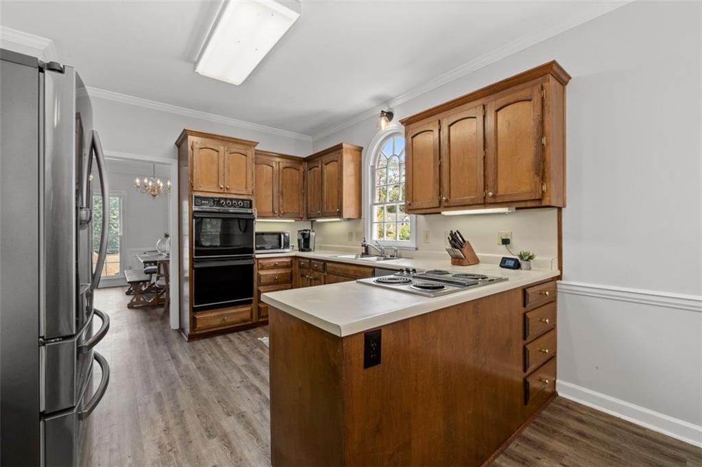 Alpharetta, Georgia, 30022, United States, 4 Bedrooms Bedrooms, ,3 BathroomsBathrooms,Residential,For Sale,1948412