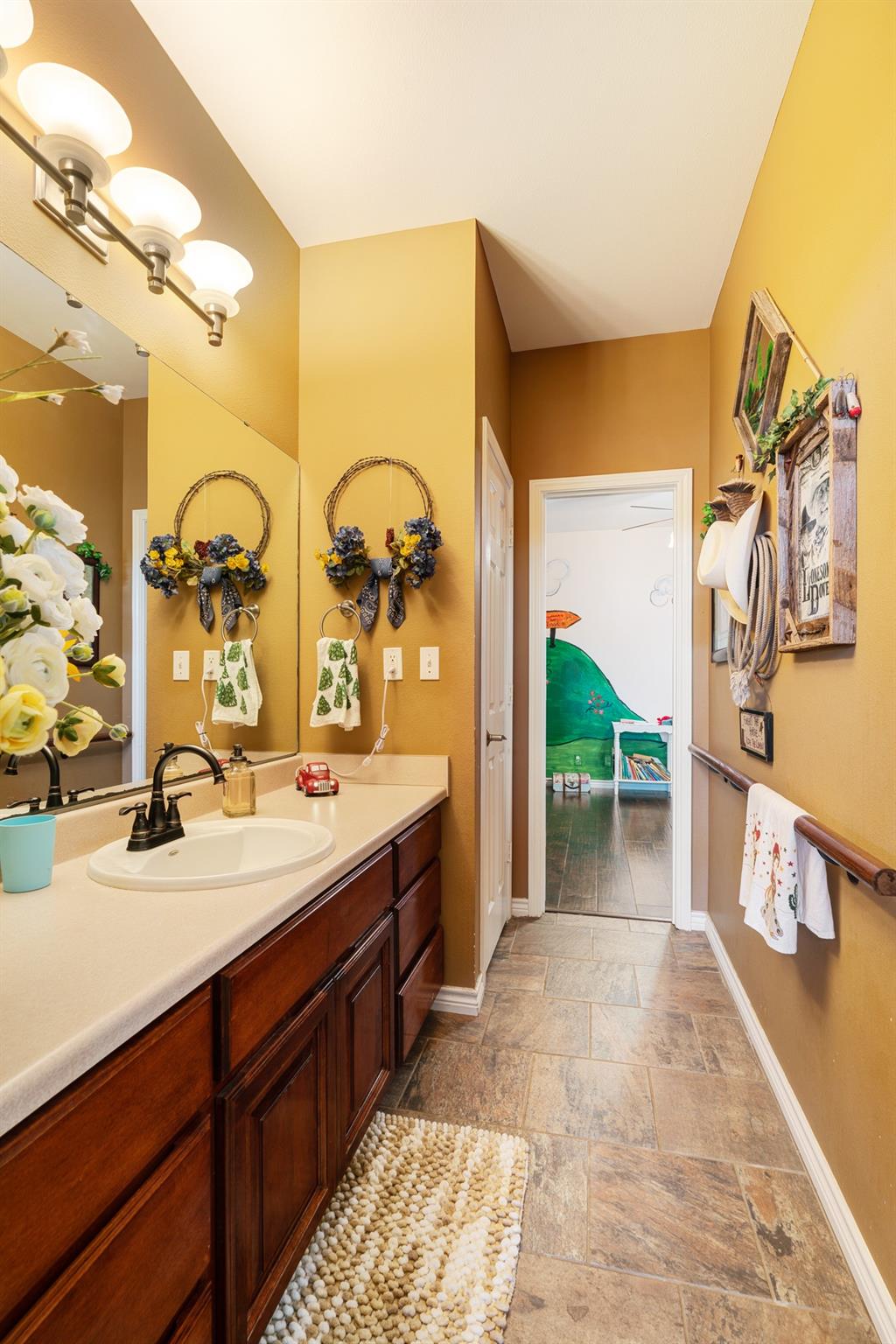 Deport, Texas, 75436, United States, 3 Bedrooms Bedrooms, ,3 BathroomsBathrooms,Residential,For Sale,1982832