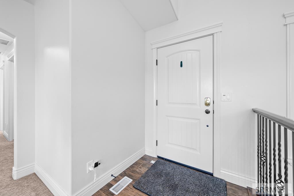 AMMON, Idaho, 83406, United States, 6 Bedrooms Bedrooms, ,3 BathroomsBathrooms,Residential,For Sale,2014866