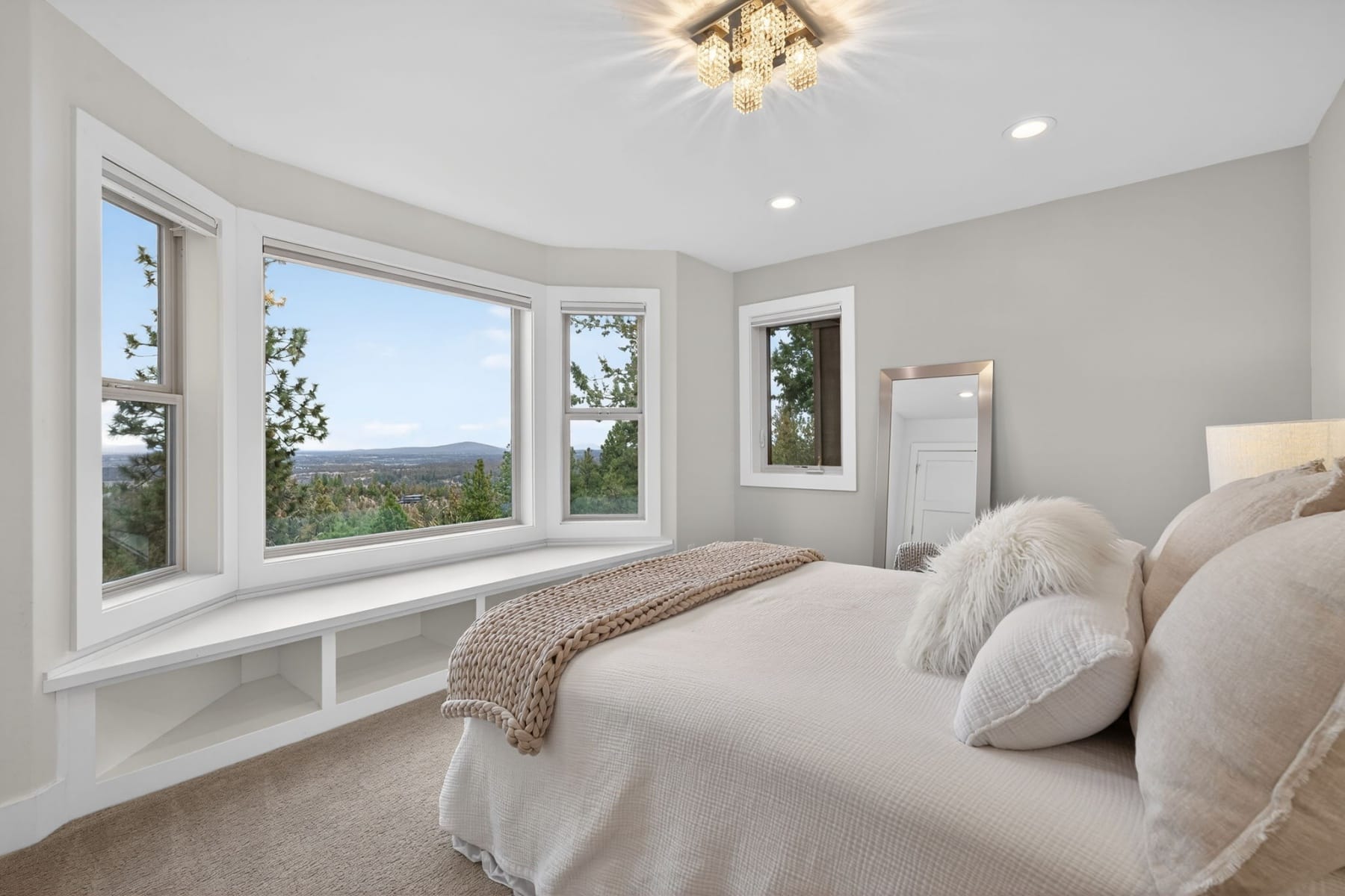  3345 NW Panorama Drive Bend, OR 97703 - 物件實景