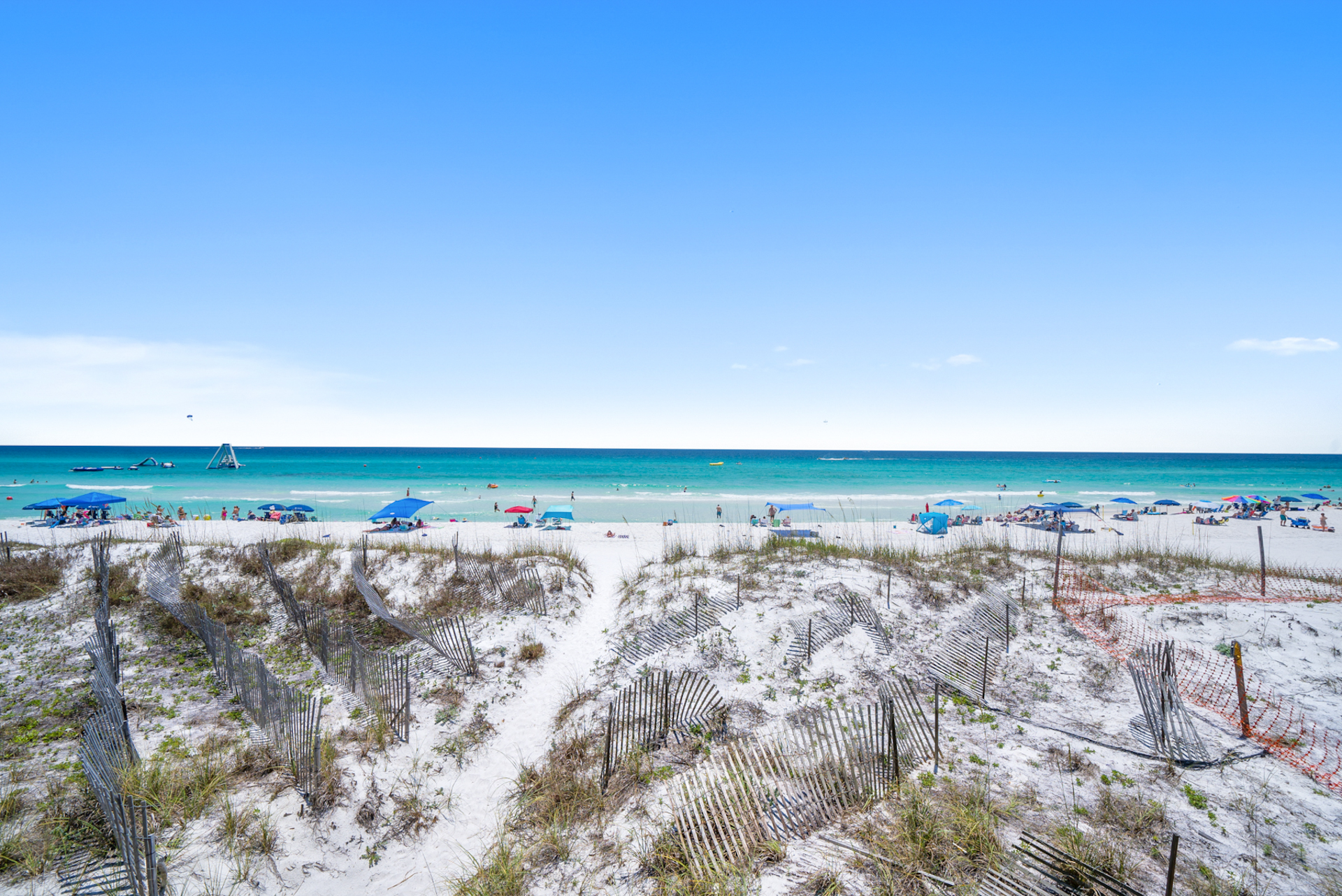  Renovated Gulf-Front Retreat With Three Levels Of Beachside Living - 物件實景