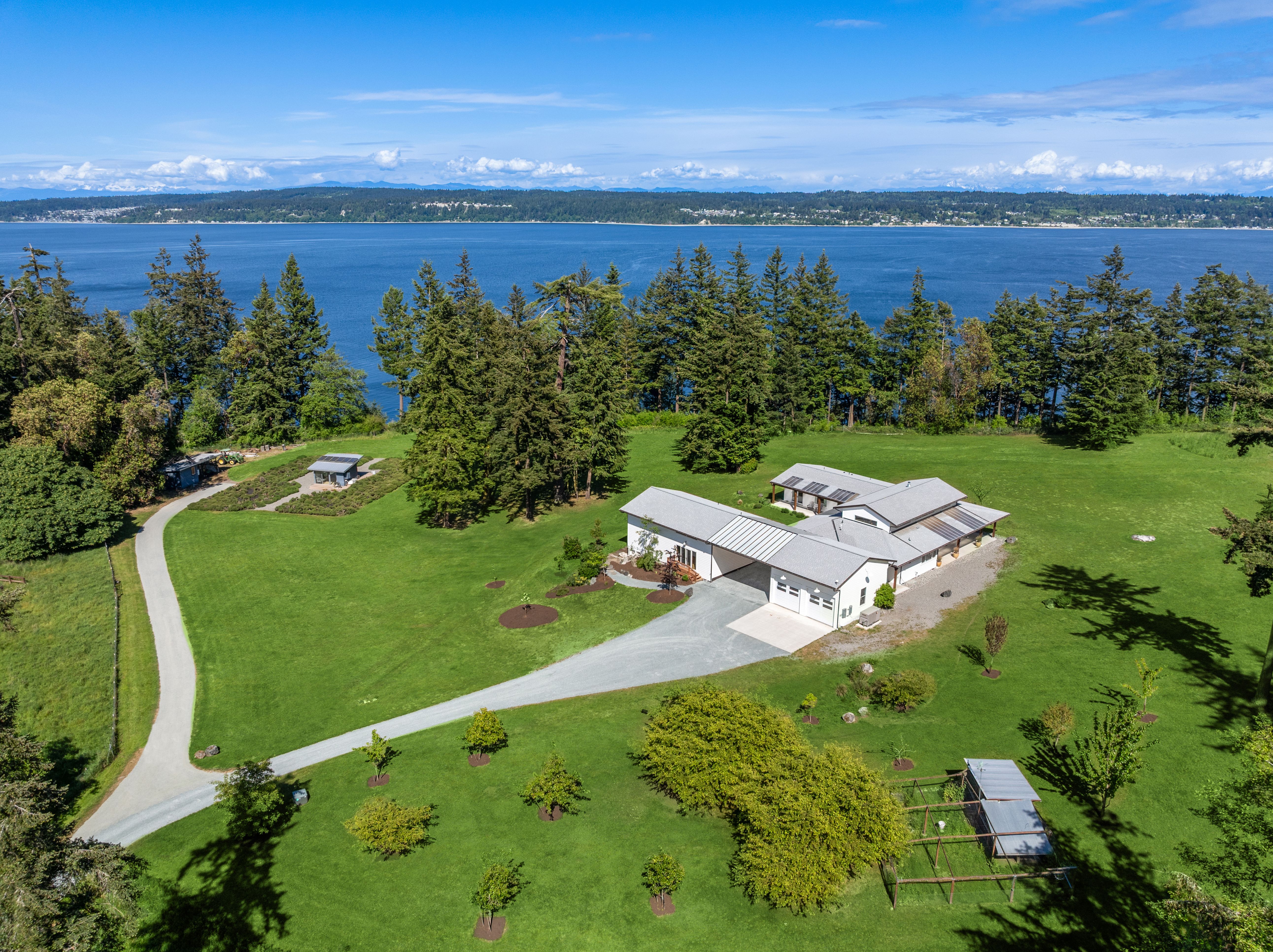  1035 Susan St, Coupeville, WA 98239 - 物件實景