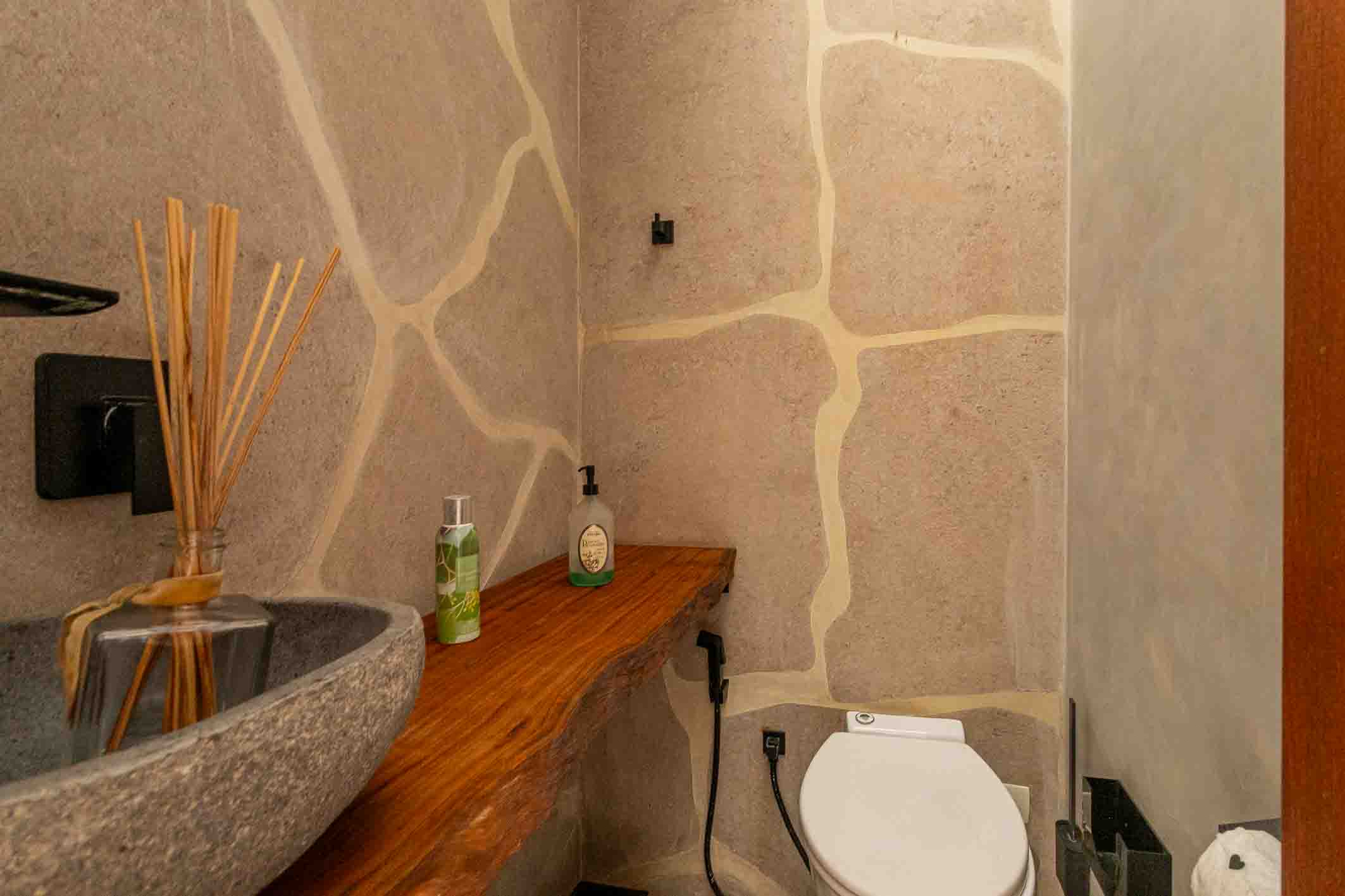  Renovated penthouse with four bedrooms near the beach - 物件實景