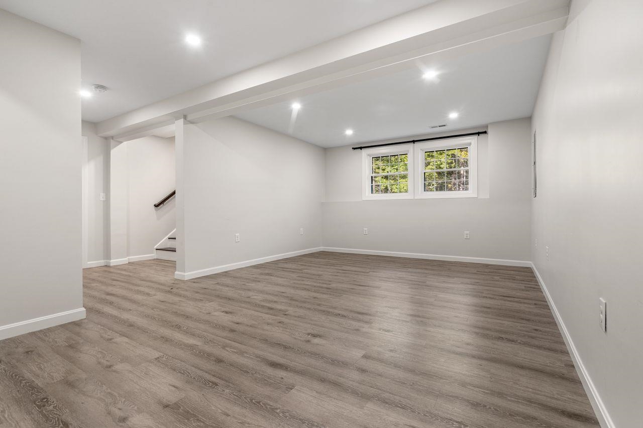 Mont Vernon, New Hampshire, 03057, United States, 3 Bedrooms Bedrooms, ,1 BathroomBathrooms,Residential,For Sale,1998369