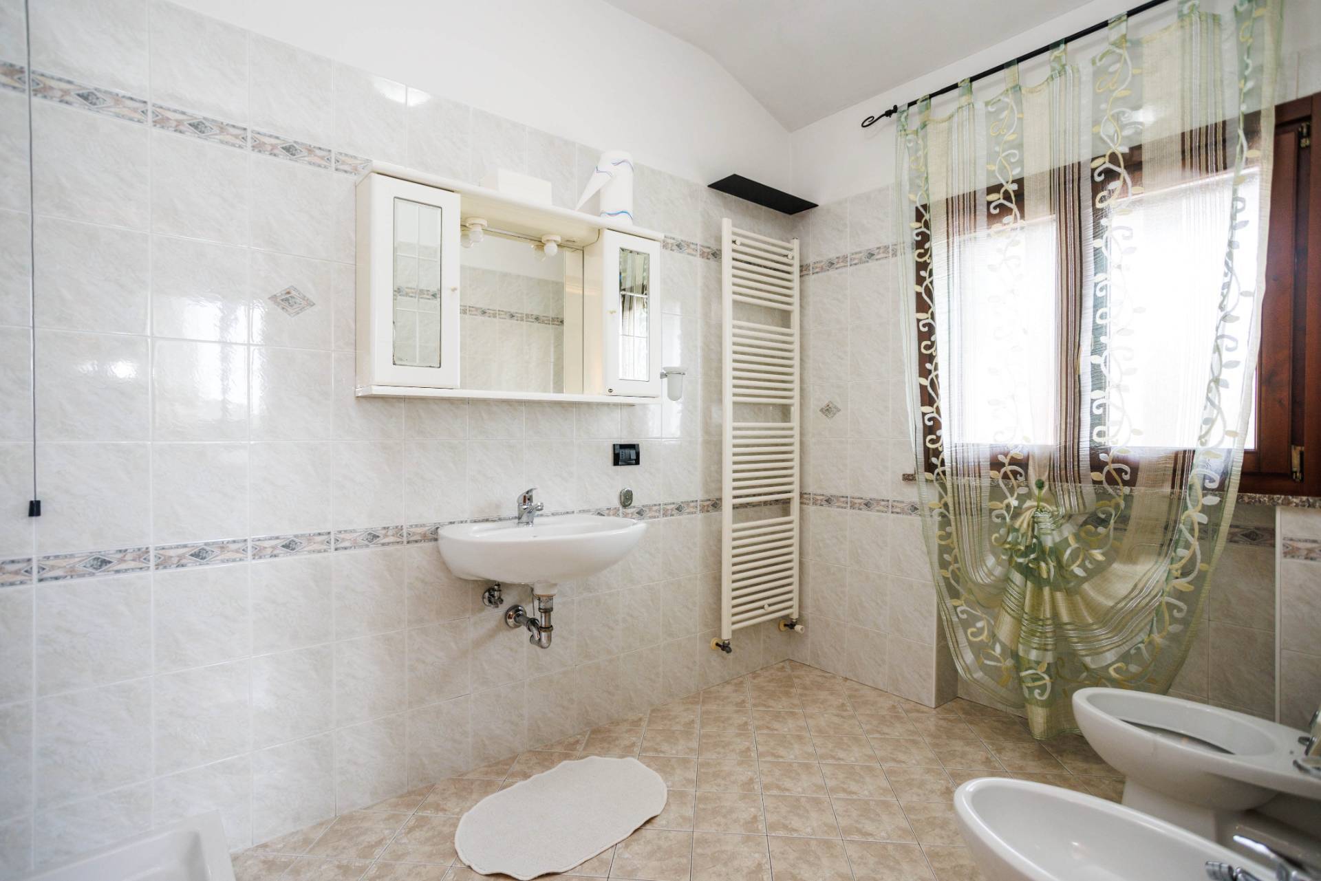 Cesena, Forli-Cesena, 47023, IT, 3 Bedrooms Bedrooms, ,3 BathroomsBathrooms,Residential,For Sale,1826860