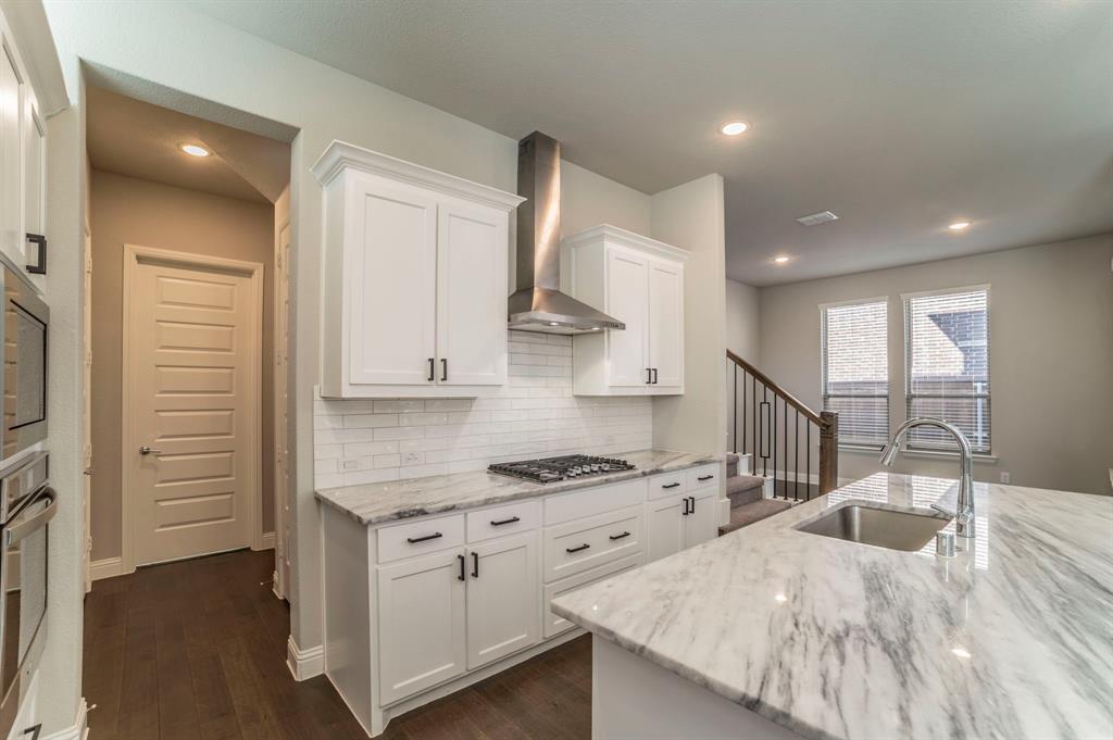 Frisco, Texas, 75033, United States, 4 Bedrooms Bedrooms, ,4 BathroomsBathrooms,Residential,For Sale,1992438