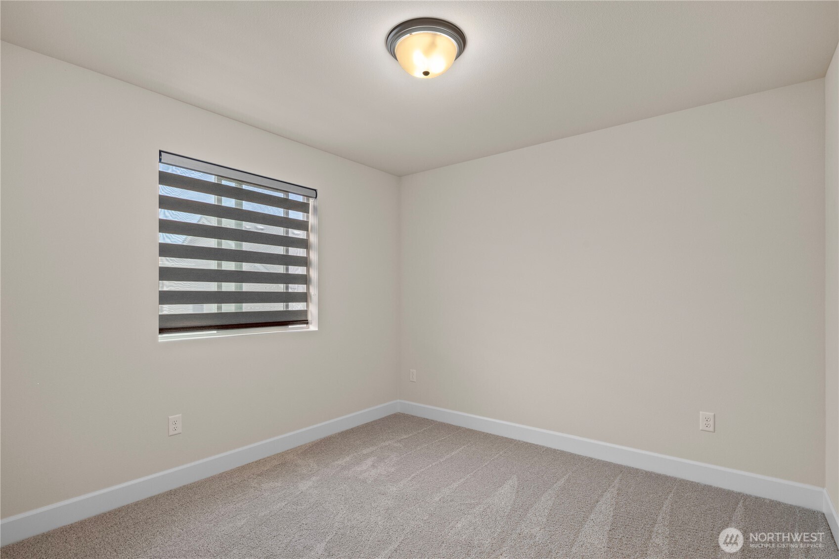 Ferndale, Washington, 98248, United States, 4 Bedrooms Bedrooms, ,3 BathroomsBathrooms,Residential,For Sale,1896950