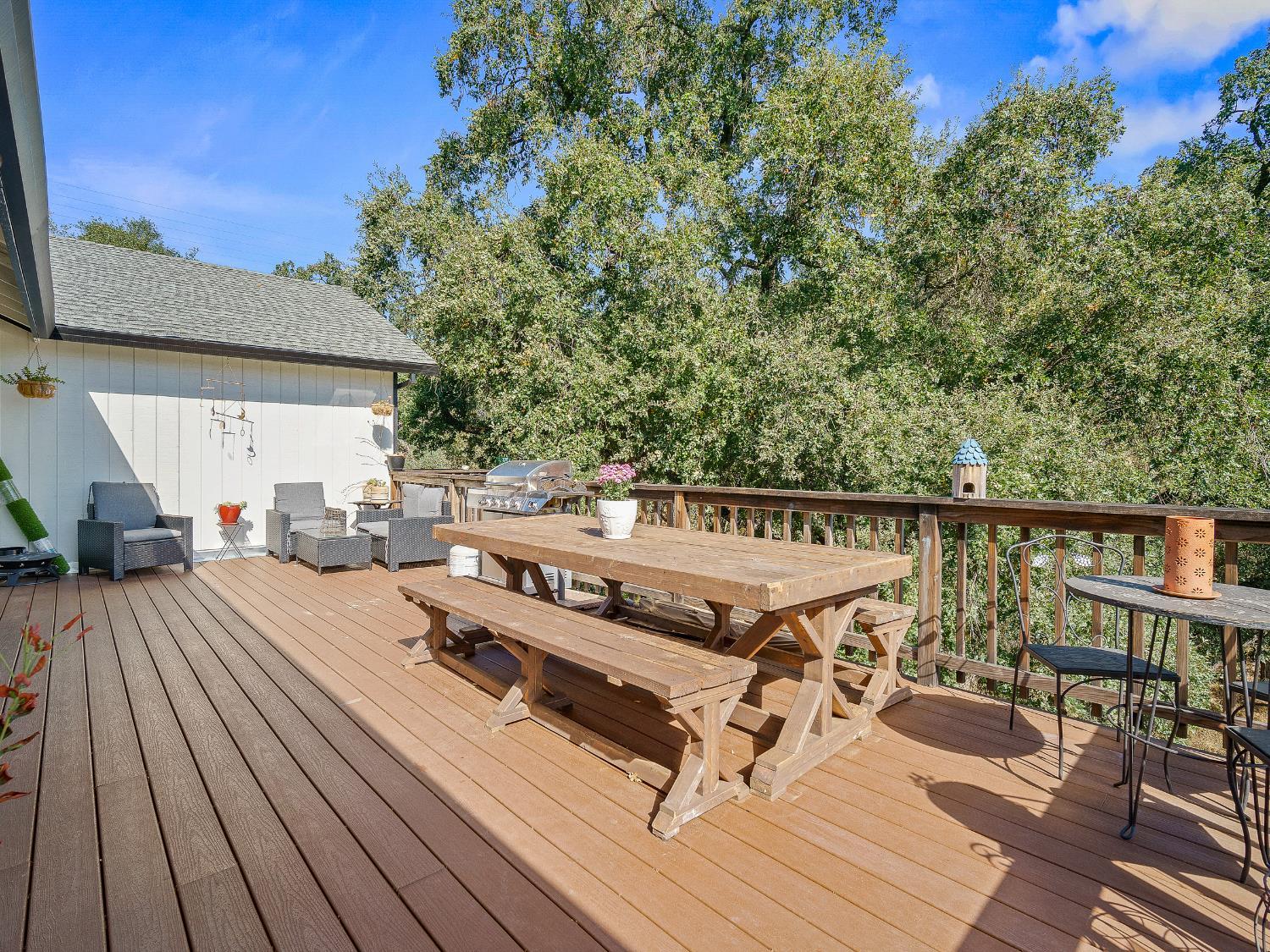 Shingle Springs, California, 95682, United States, 4 Bedrooms Bedrooms, ,3 BathroomsBathrooms,Residential,For Sale,1982328