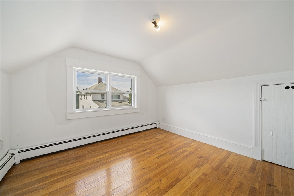 Quincy, Massachusetts, 02169, United States, 3 Bedrooms Bedrooms, ,2 BathroomsBathrooms,Residential,For Sale,1951174