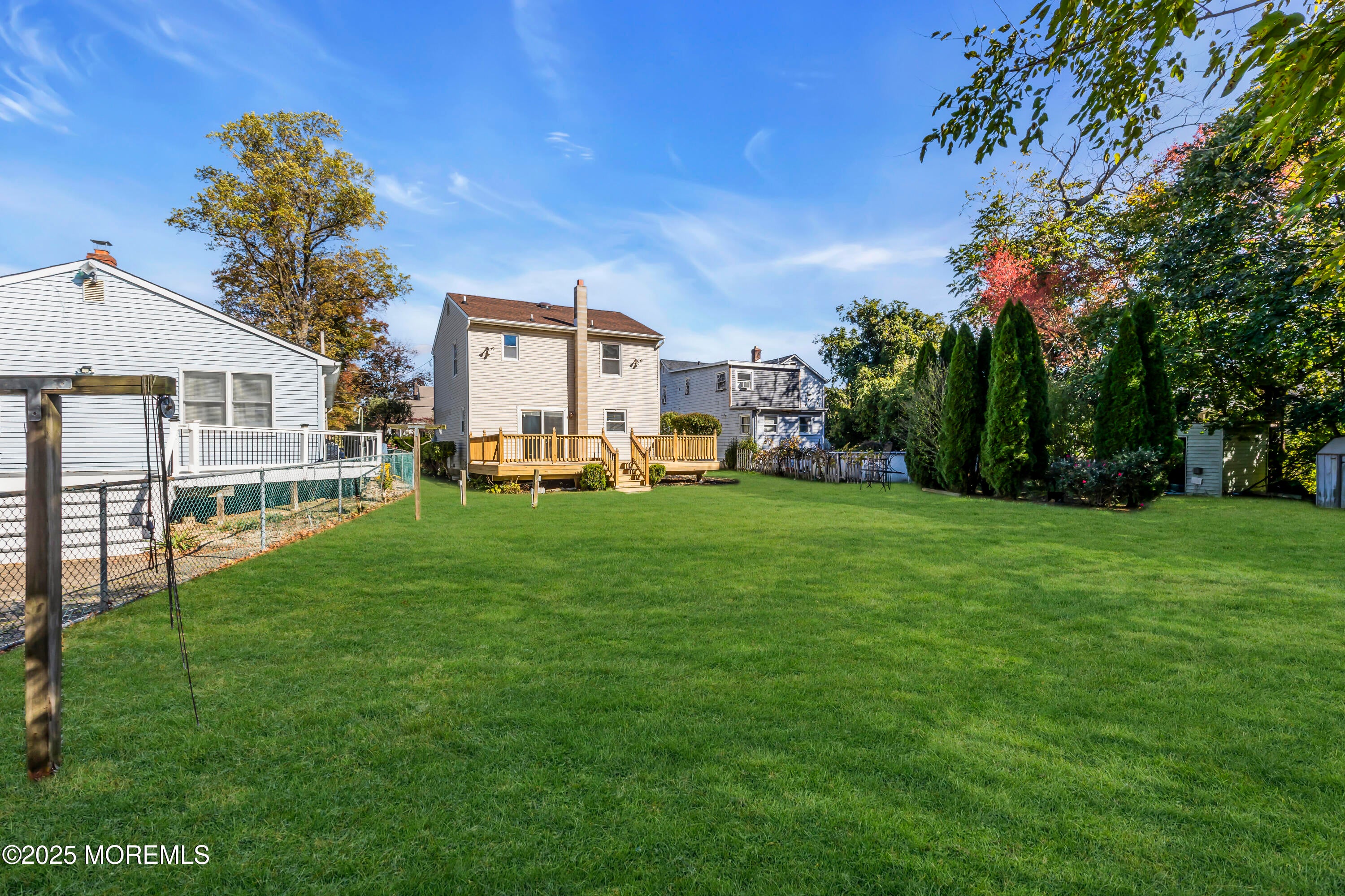 Freehold, New Jersey, 07728, United States, 3 Bedrooms Bedrooms, ,2 BathroomsBathrooms,Residential,For Sale,1990180