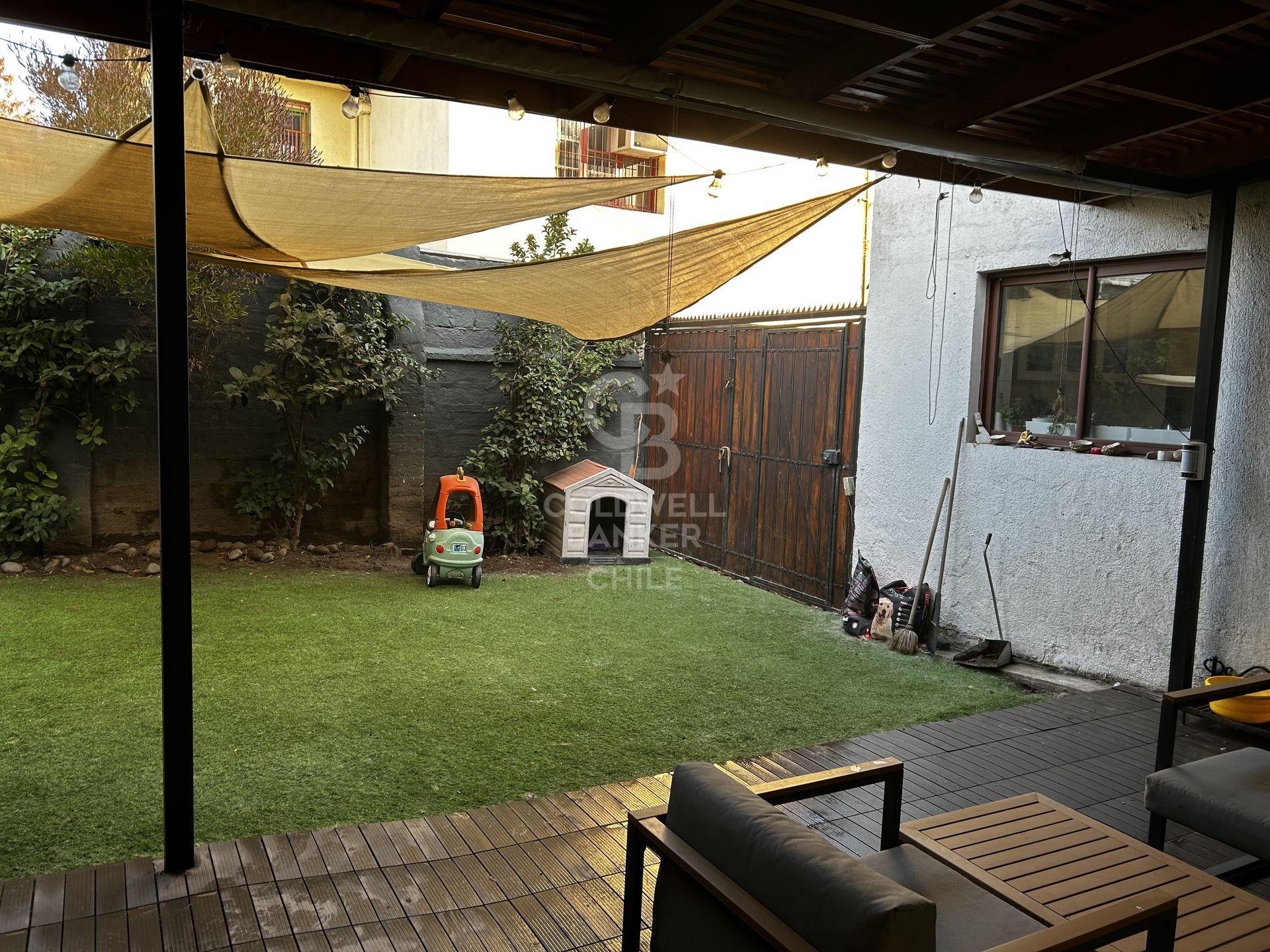 Providencia, Chile, 4 Bedrooms Bedrooms, ,3 BathroomsBathrooms,Residential,For Sale,1967947