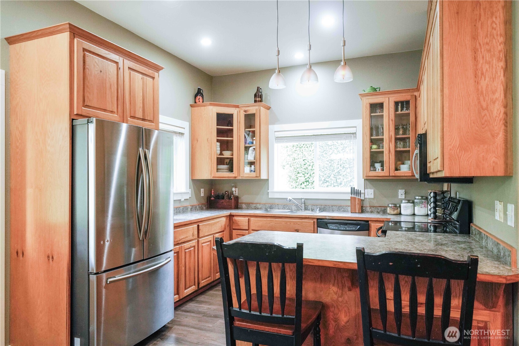 Arlington, Washington, 98223, United States, 6 Bedrooms Bedrooms, ,5 BathroomsBathrooms,Residential,For Sale,1984023