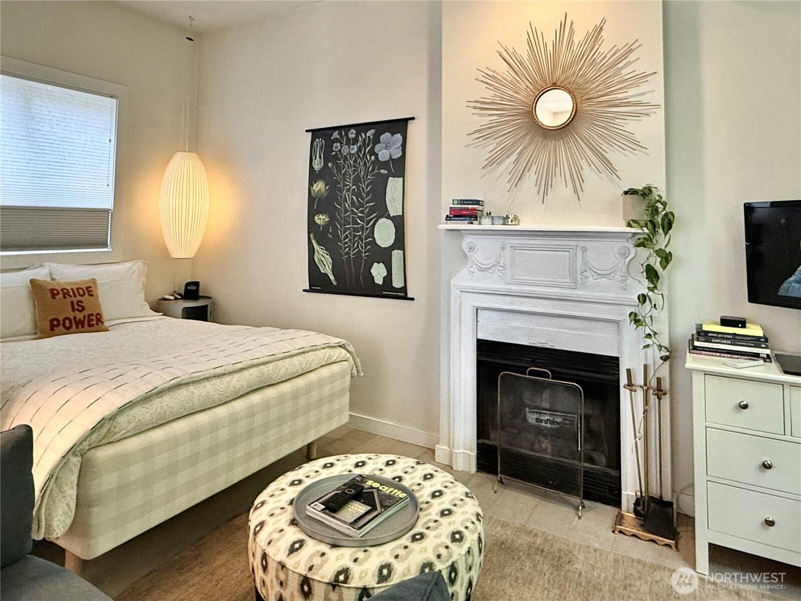 SEATTLE, Washington, 98102, United States, 2 Bedrooms Bedrooms, ,3 BathroomsBathrooms,Residential,For Sale,1901713