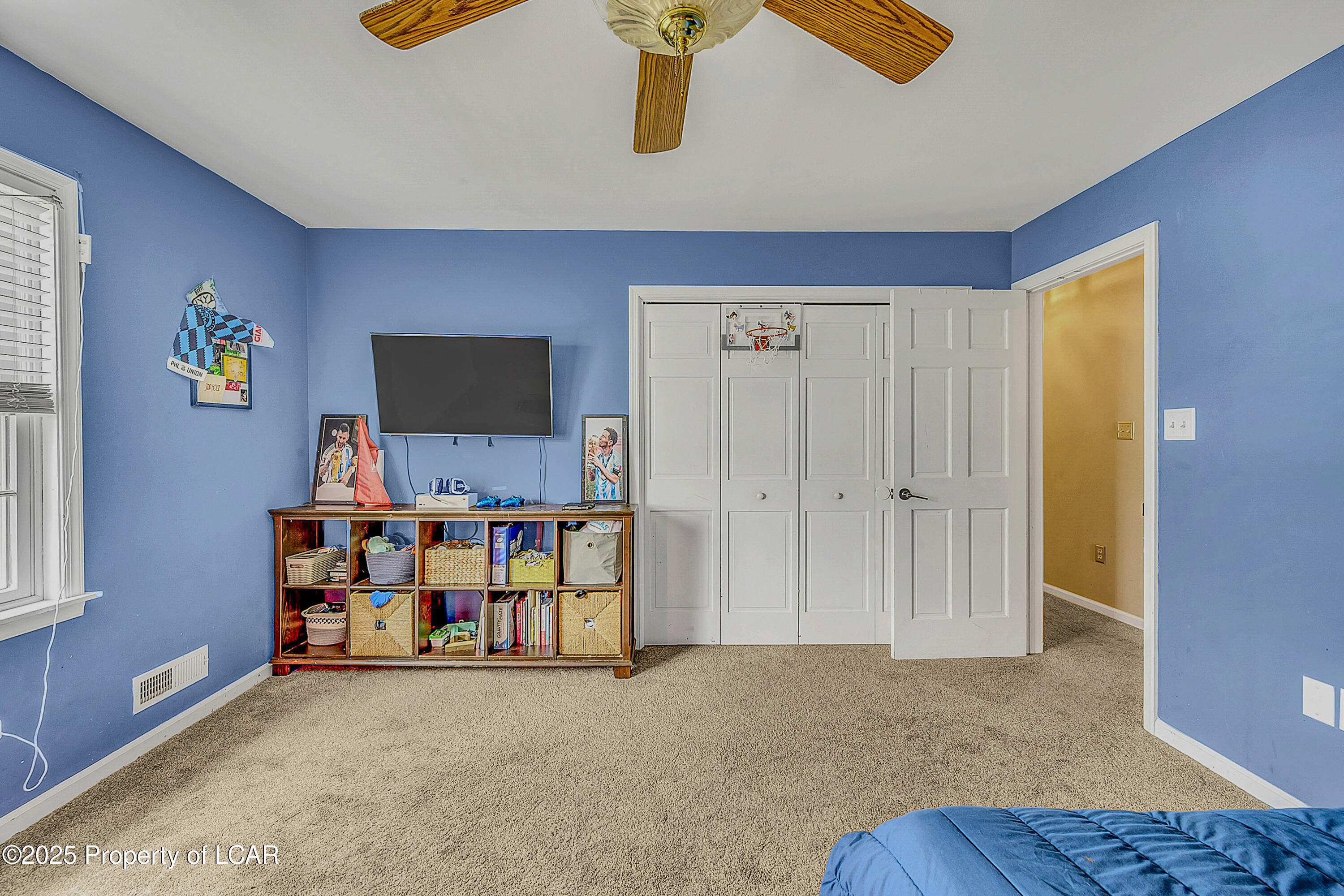 Shavertown, Pennsylvania, 18708, United States, 4 Bedrooms Bedrooms, ,3 BathroomsBathrooms,Residential,For Sale,1943613