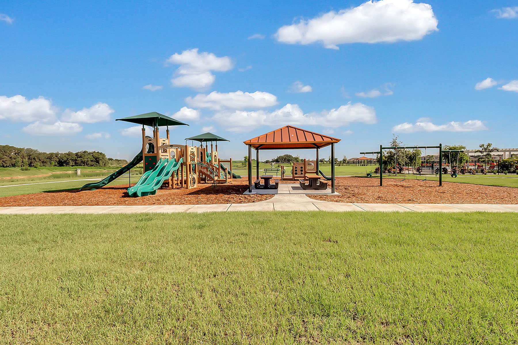  DAVENPORT - 物件實景