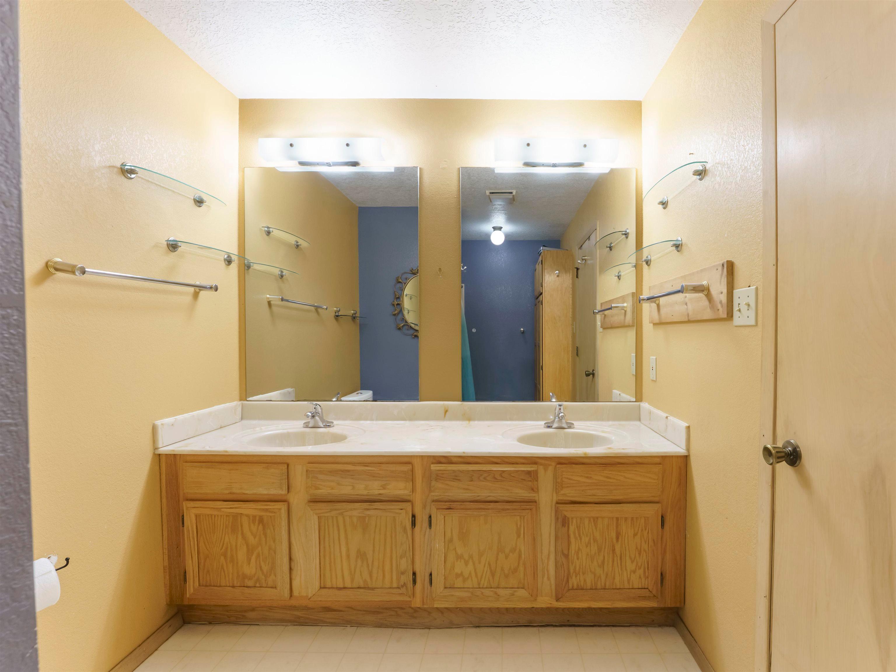 Angel Fire, New Mexico, 87710, United States, 4 Bedrooms Bedrooms, ,5 BathroomsBathrooms,Residential,For Sale,1917496