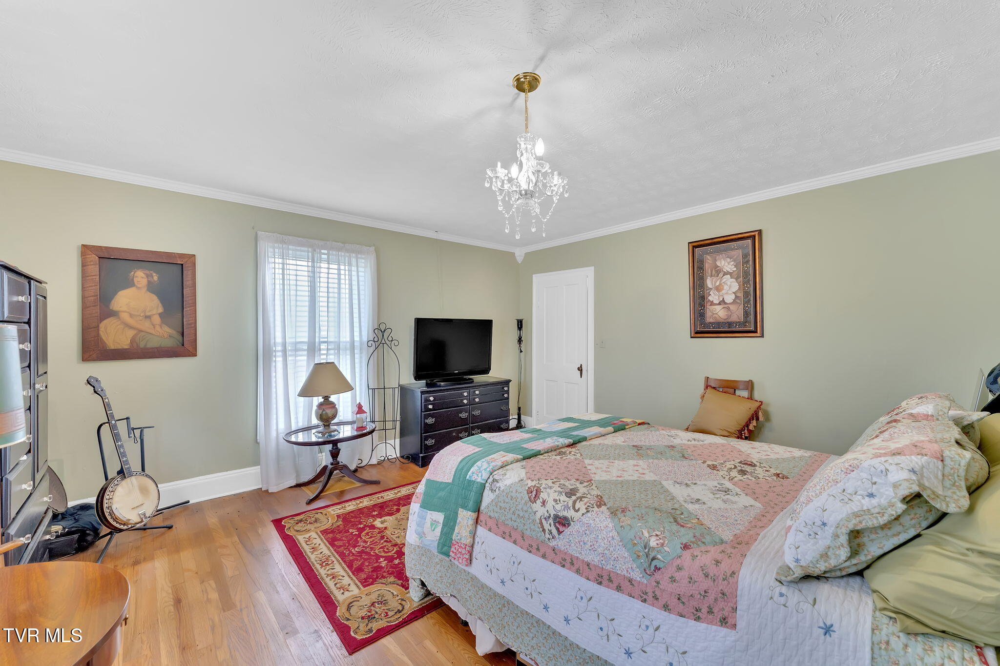 Roan Mountain, Tennessee, 37687, United States, 4 Bedrooms Bedrooms, ,2 BathroomsBathrooms,Residential,For Sale,2010992