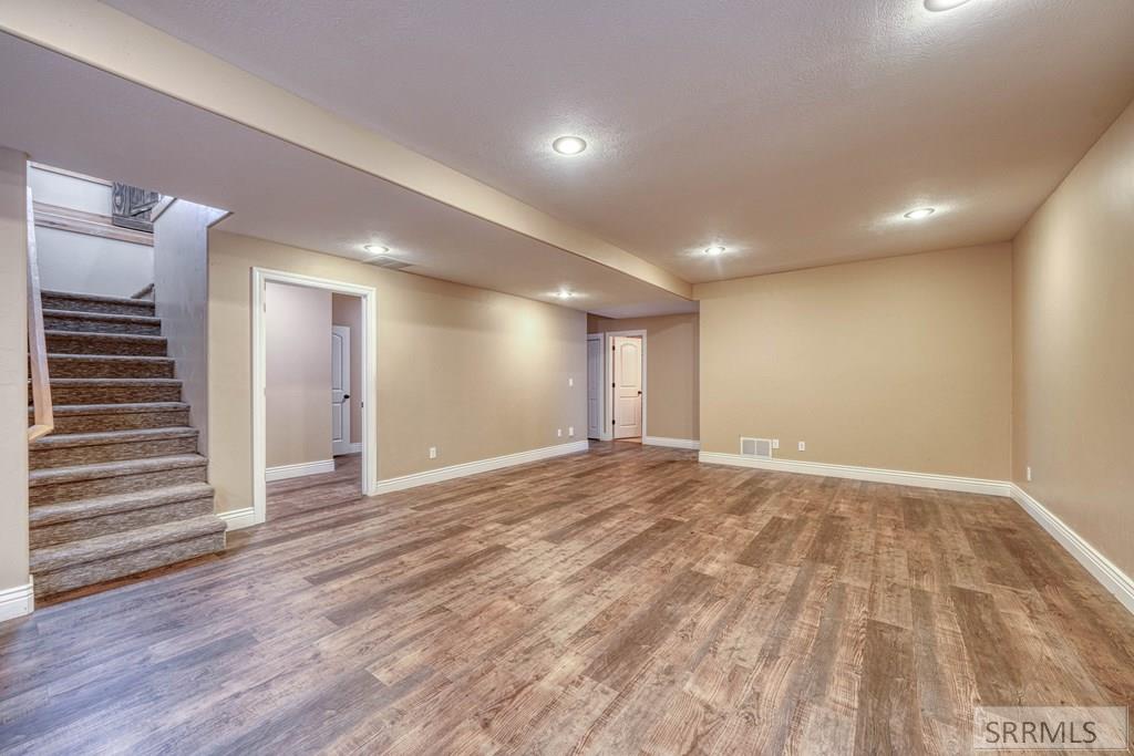 IDAHO FALLS, Idaho, 83401, United States, 6 Bedrooms Bedrooms, ,3 BathroomsBathrooms,Residential,For Sale,2006339