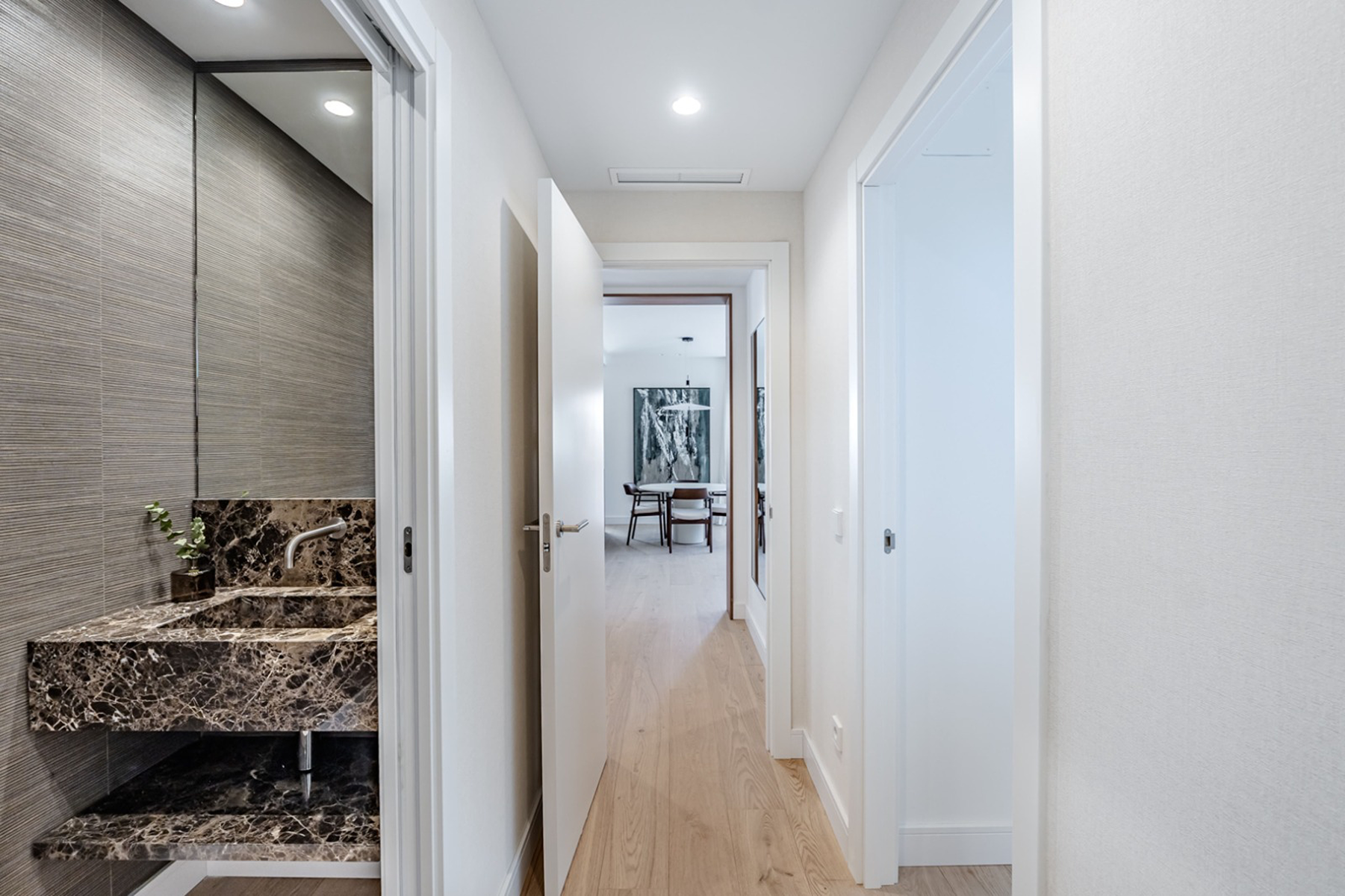  2-bedroom flat with high terrace - 物件實景