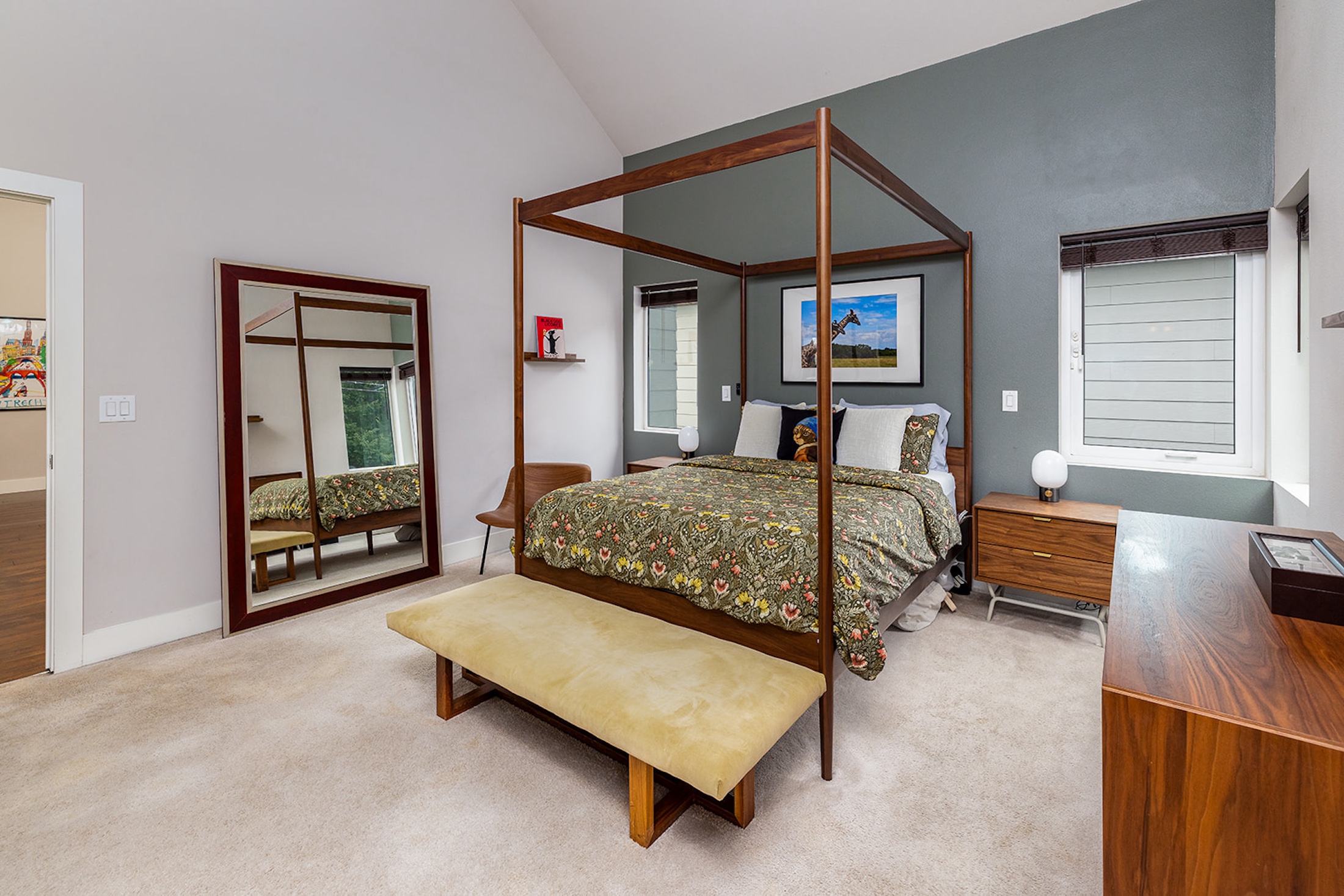  Modern East Hill Oasis - 物件實景