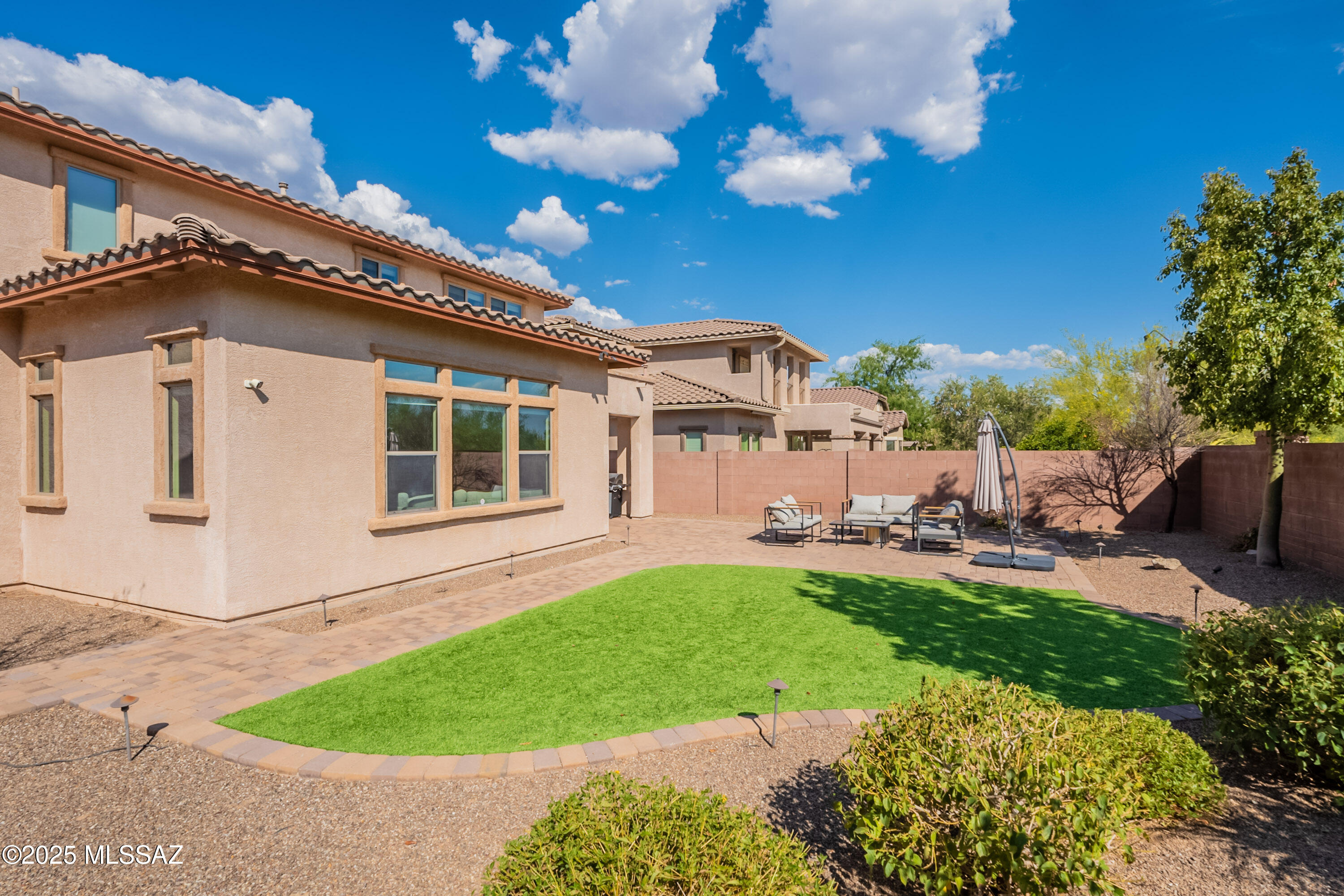 Marana, Arizona, 85658, United States, 3 Bedrooms Bedrooms, ,4 BathroomsBathrooms,Residential,For Sale,1911374