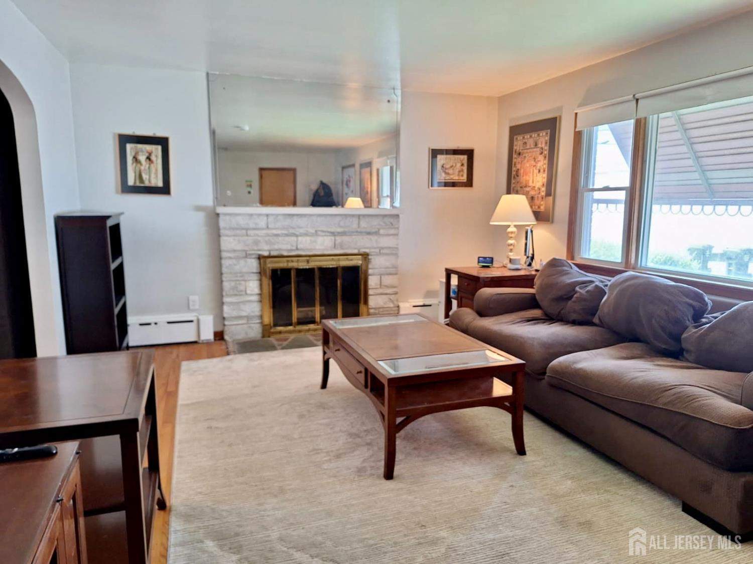 Fords, New Jersey, 08863, United States, 4 Bedrooms Bedrooms, ,2 BathroomsBathrooms,Residential,For Sale,1901910