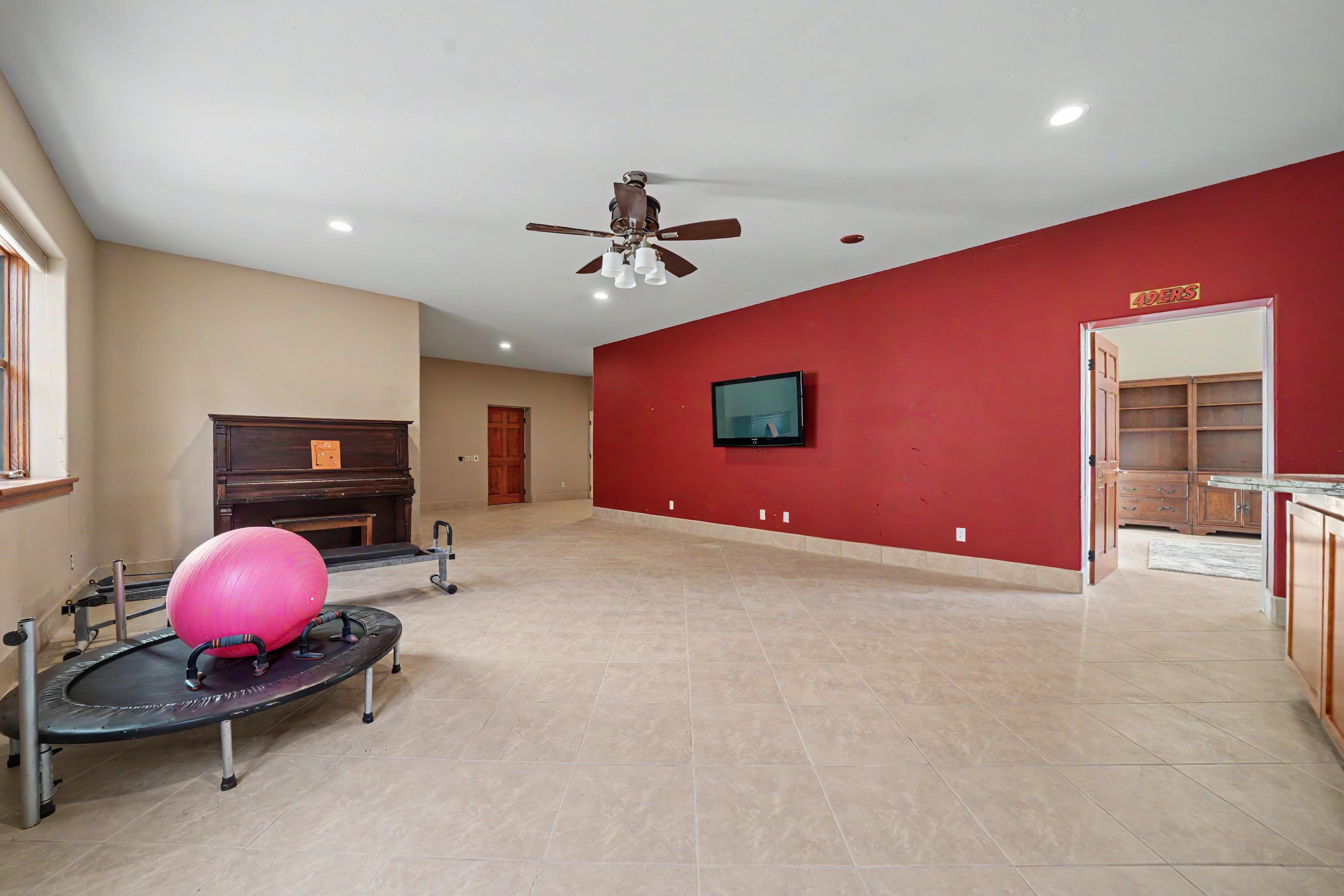  40 Acres - Fully Wheelchair Accessible - Indoor Pool - 物件實景