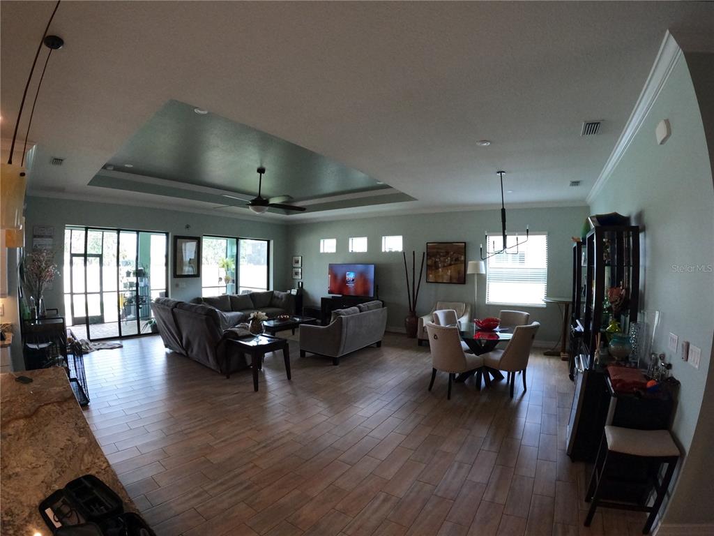 Sarasota, Florida, 34243, United States, 4 Bedrooms Bedrooms, ,3 BathroomsBathrooms,Residential,For Sale,1874918